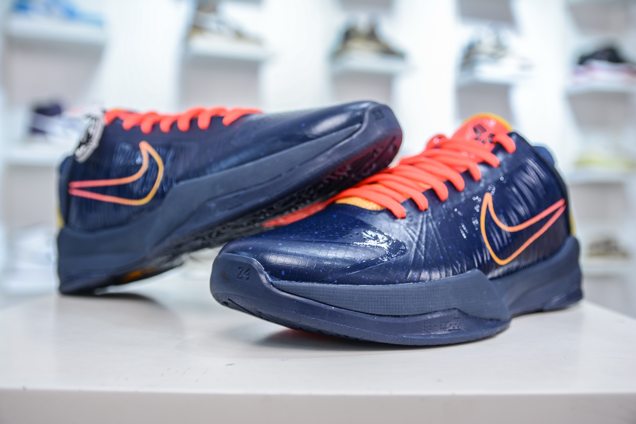 灭世纯原 Max Caitlin Clark x Nike Kobe 5 Protro “Indiana Fever” 科比5代克拉克森联名蓝色 IM3207-400