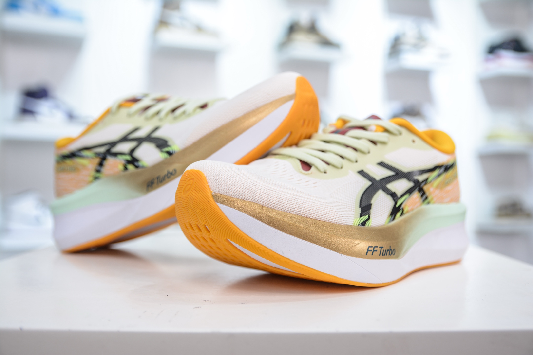 Asics Magic Speed 4 亚瑟士4代碳板竞速跑步鞋鞋 1012B879-100-莆田鞋,莆田鞋货源,高仿鞋,高仿鞋货源,安福档口,莆田高仿鞋,莆田鞋批发,高仿鞋批发,莆田高仿运动鞋,高仿运动鞋,莆田运动鞋 Asics Magic Speed 4 亚瑟士4代碳板竞速跑步鞋鞋 1012B879-100