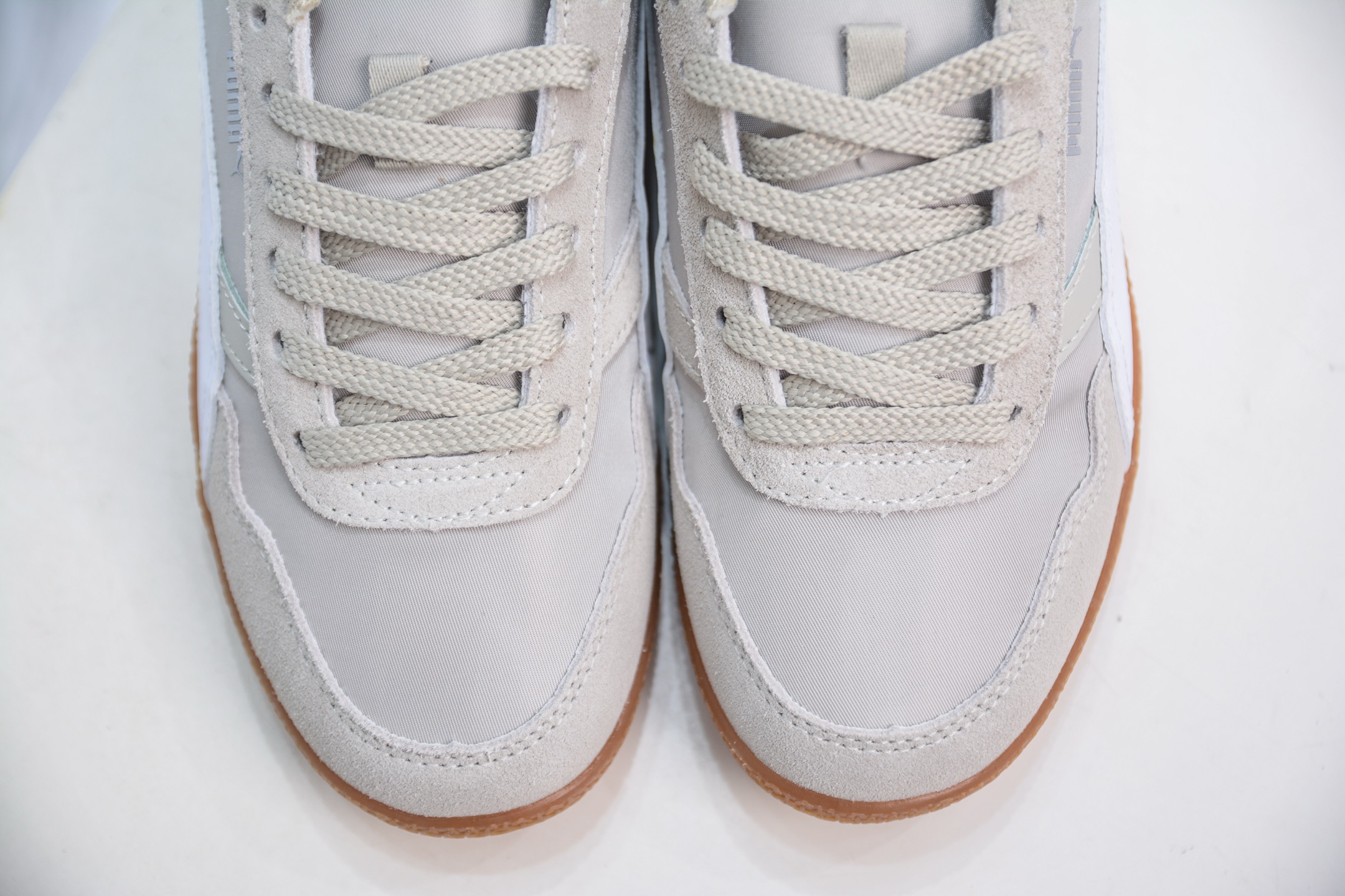 Puma Bella Donna Nylon 透气布面彪马薄底系列 复古运动休闲跑鞋 403554-05-莆田鞋,莆田鞋货源,高仿鞋,高仿鞋货源,安福档口,莆田高仿鞋,莆田鞋批发,高仿鞋批发,莆田高仿运动鞋,高仿运动鞋,莆田运动鞋 Puma Bella Donna Nylon 透气布面彪马薄底系列 复古运动休闲跑鞋 403554-05