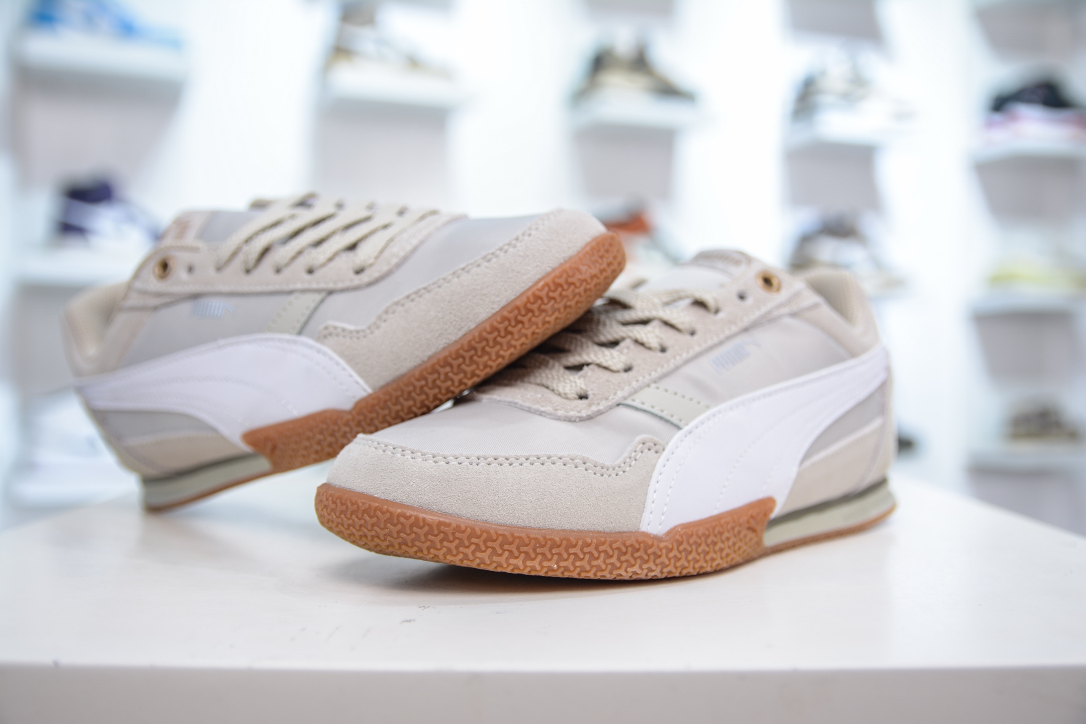 Puma Bella Donna Nylon 透气布面彪马薄底系列 复古运动休闲跑鞋 403554-05-莆田鞋,莆田鞋货源,高仿鞋,高仿鞋货源,安福档口,莆田高仿鞋,莆田鞋批发,高仿鞋批发,莆田高仿运动鞋,高仿运动鞋,莆田运动鞋 Puma Bella Donna Nylon 透气布面彪马薄底系列 复古运动休闲跑鞋 403554-05