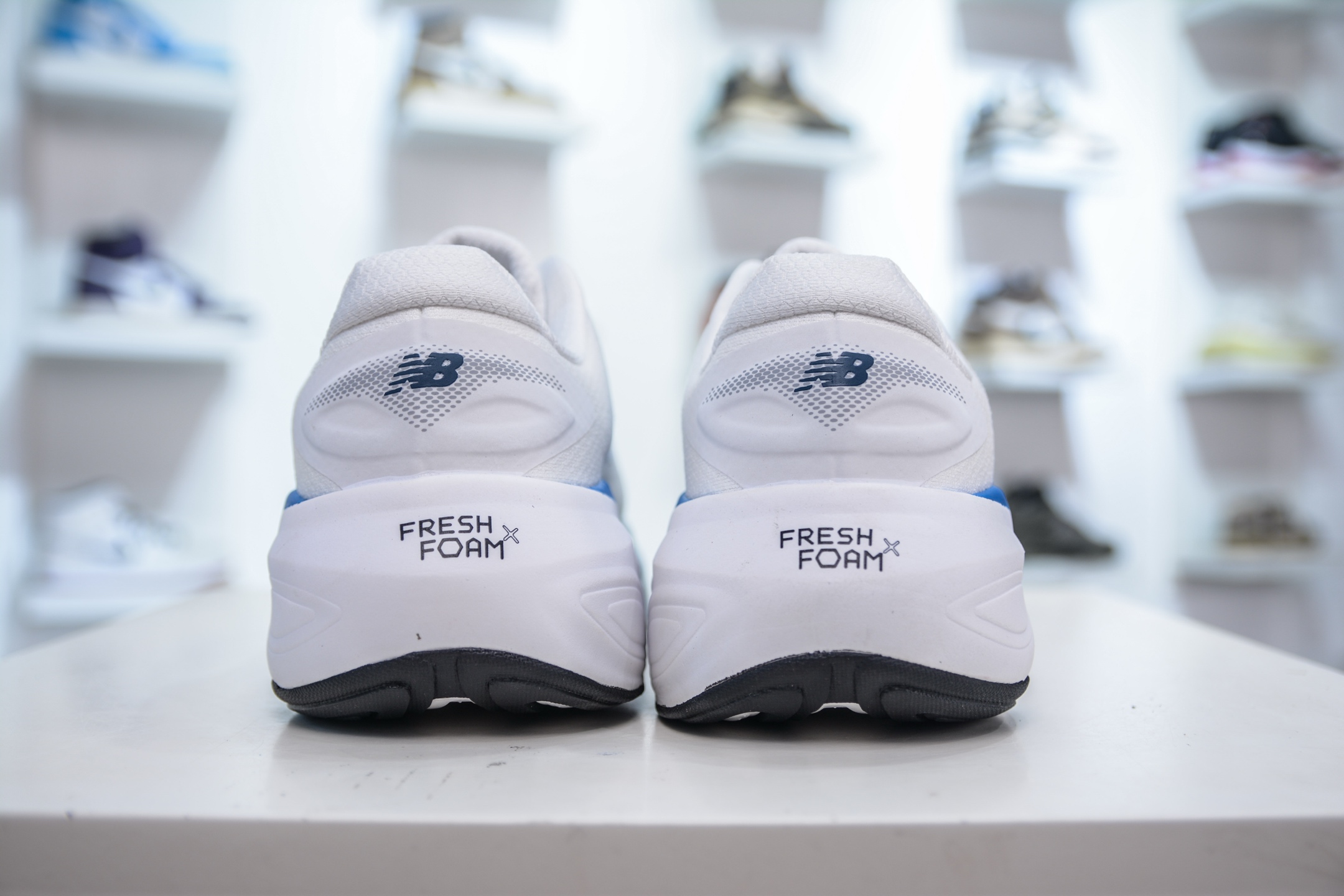 New Balance Fresh Foam X More v6 NB 厚底网布织物减震舒适越野跑步鞋 MMORXB6-莆田鞋,莆田鞋货源,高仿鞋,高仿鞋货源,安福档口,莆田高仿鞋,莆田鞋批发,高仿鞋批发,莆田高仿运动鞋,高仿运动鞋,莆田运动鞋 New Balance Fresh Foam X More v6 NB 厚底网布织物减震舒适越野跑步鞋 MMORXB6