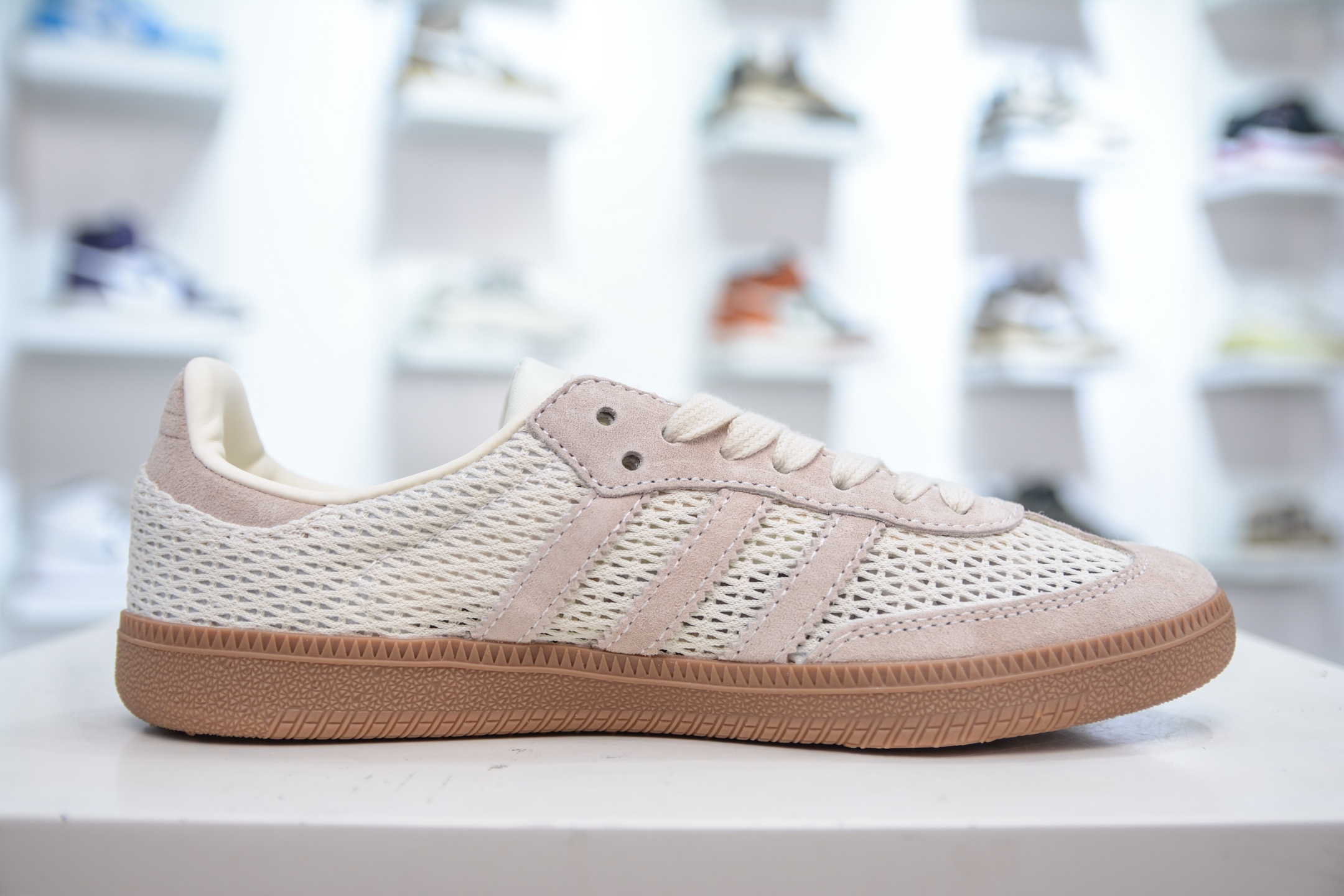 AD Originals Samba OG 米白色桑巴训练鞋 KK3528-莆田鞋,莆田鞋货源,高仿鞋,高仿鞋货源,安福档口,莆田高仿鞋,莆田鞋批发,高仿鞋批发,莆田高仿运动鞋,高仿运动鞋,莆田运动鞋 AD Originals Samba OG 米白色桑巴训练鞋 KK3528