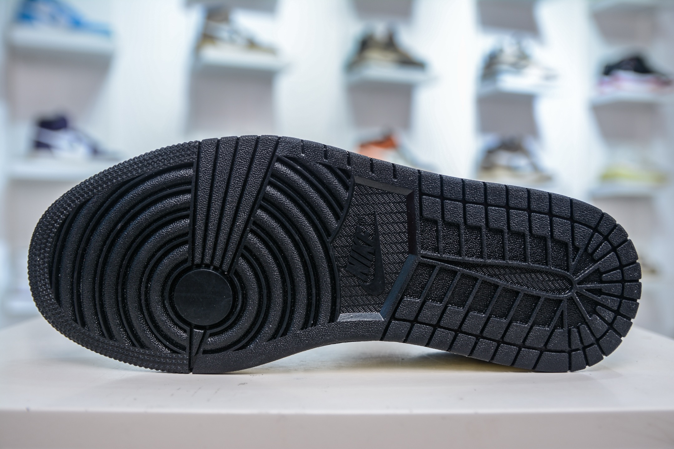 TS x Air Jordan AJ1 Low x DIOR 迪奥联名-黑白蓝 倒钩低帮 XZ5749-003