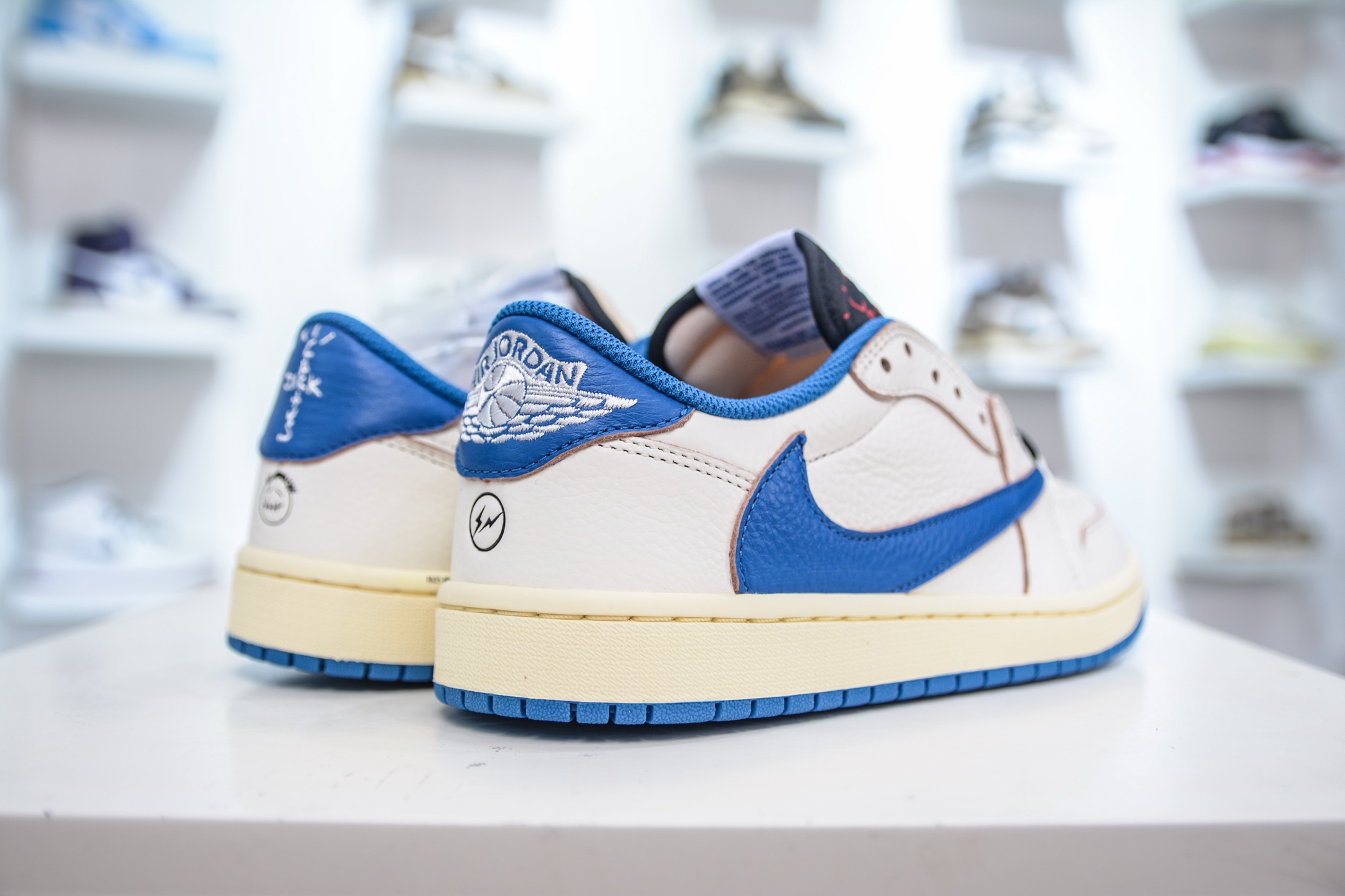 OG纯原 Travis Scott x Air Jordan AJ1 Low OG SP TS联名倒钩低帮 白蓝  DM7866-104