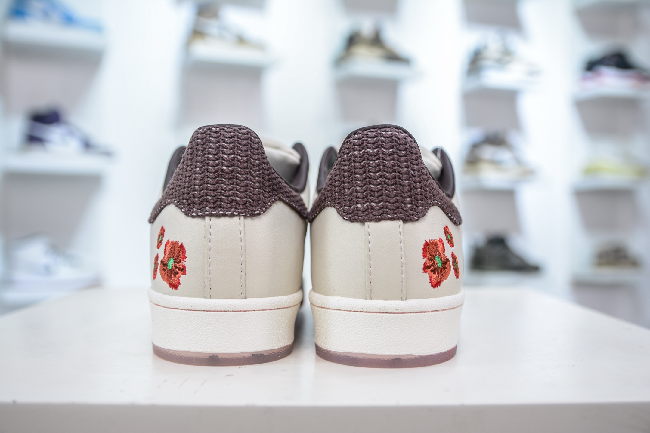 Adidas Originals Superstar 2025: Classic Comfort with a Modern Floral Twist 2 i1749924368350 6297 0 1