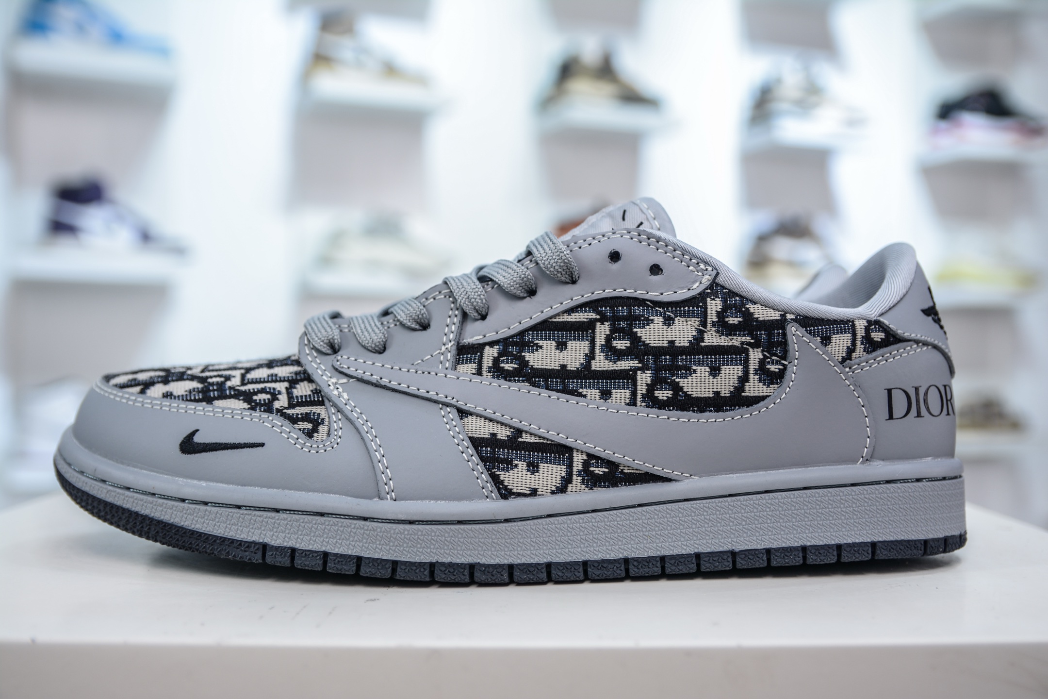 TS x Air Jordan 1 Low x DIOR Gray Black Low-Top Sneakers Custom Color 2 i1749924641414 6564 0 0