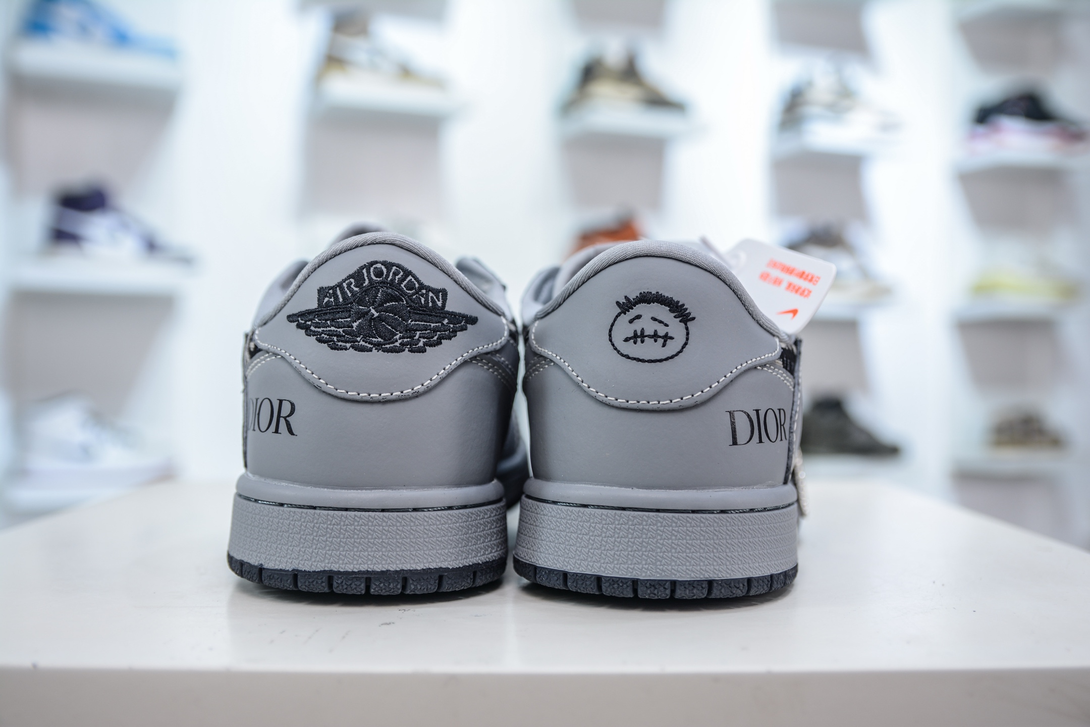 TS x Air Jordan 1 Low x DIOR Gray Black Low-Top Sneakers Custom Color 3 i1749924641425 1982 0 1