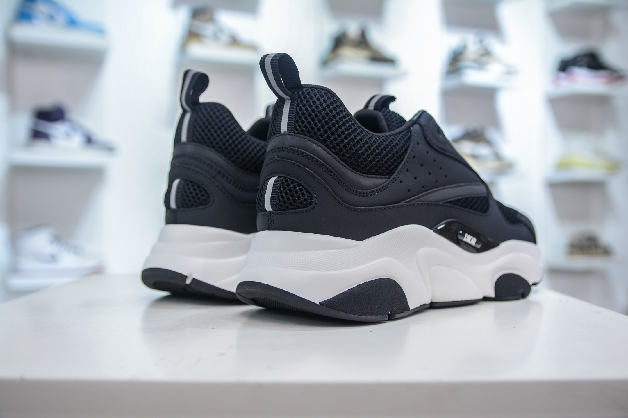 Dior B22 Men's Trainer Sneakers - Black Leather & Mesh, Chunky Sole 7 i1749925191313 9423 0 5