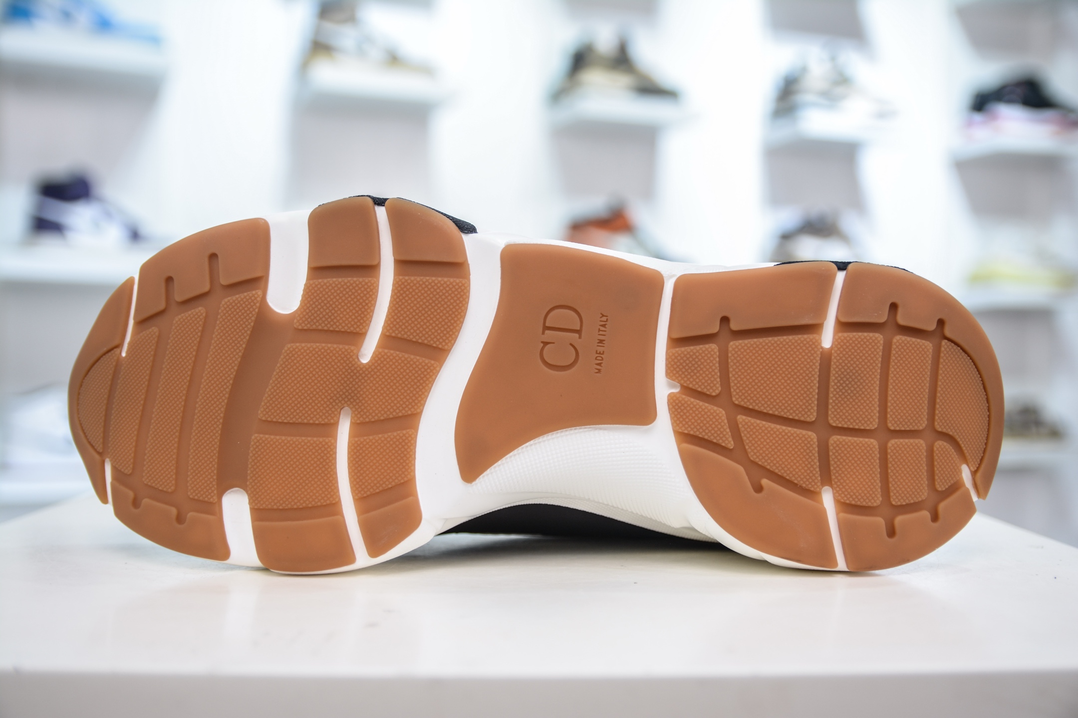 Dior B22 Men's Fashion Sneakers - Stylish, Comfortable, and High-Quality Shoes 6 i1749925248164 3319 0 4