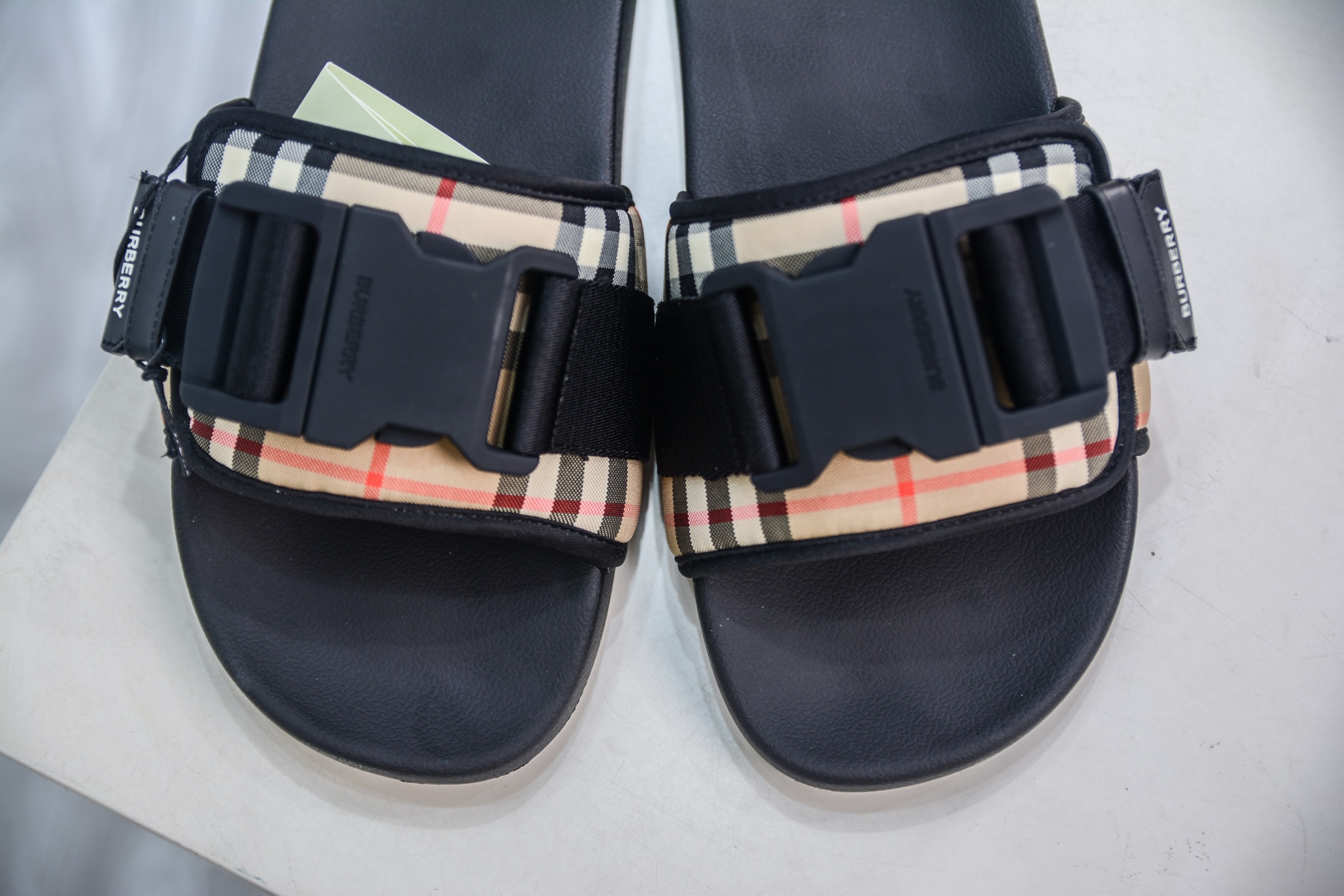 Burberry Vintage Check Buckle Strap Slides Sandals, Fashionable and Comfortable 10 i1749925307440 4565 0 8