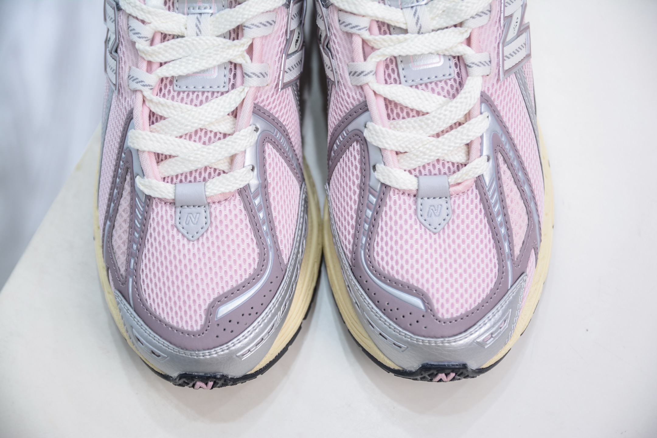 New Balance 2002R Retro Running Shoes - Pink/Silver - M2002RNF 9 i1749925563745 7861 0 8