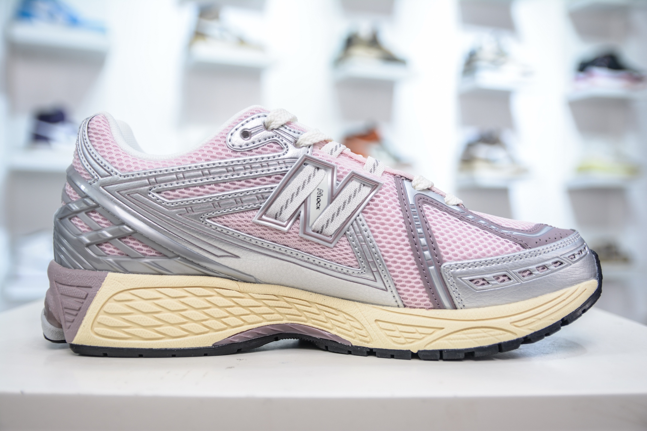 New Balance 2002R Retro Running Shoes - Pink/Silver - M2002RNF 3 i1749925565109 7676 0 2