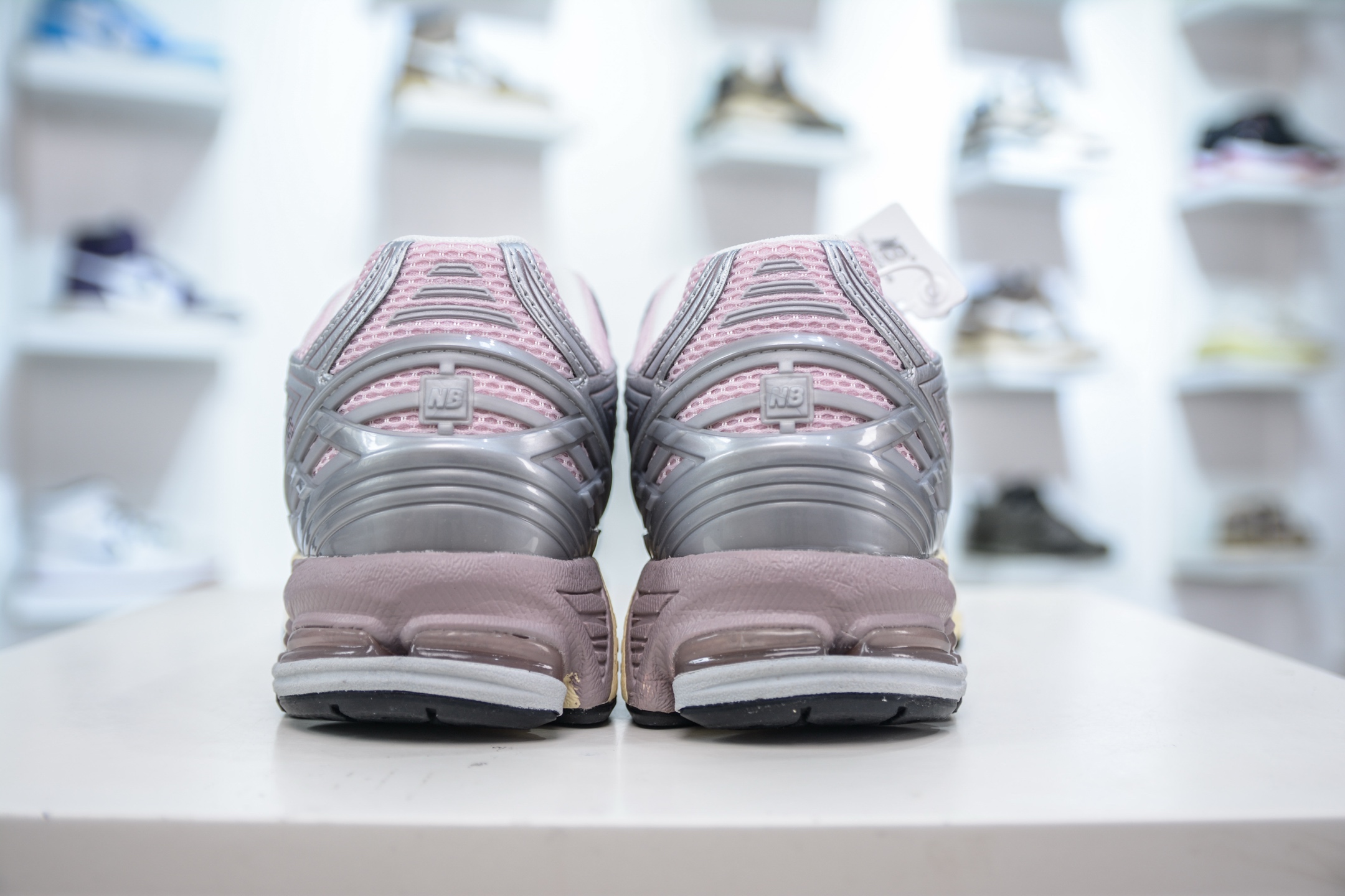 New Balance 2002R Retro Running Shoes - Pink/Silver - M2002RNF 2 i1749925565109 8128 0 1
