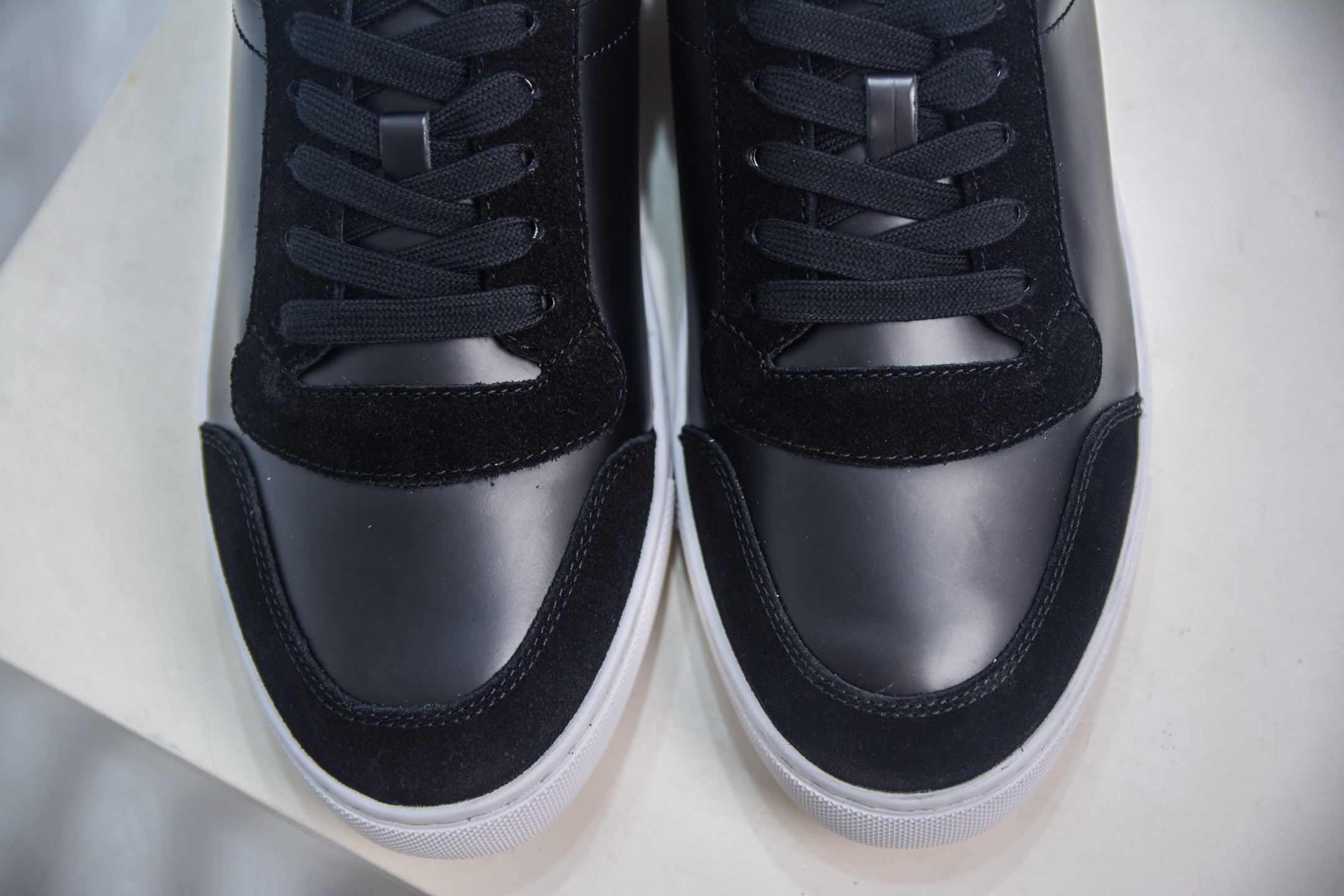 480 巴宝莉经典小白鞋-Chinese UA Cheap High Quatity Brand Clothes Bags handbags Sneakers wholesale wholesaler seller from China Factory suppliers Fashion Clothing Shoes best Quality Beautiful Price 480 巴宝莉经典小白鞋