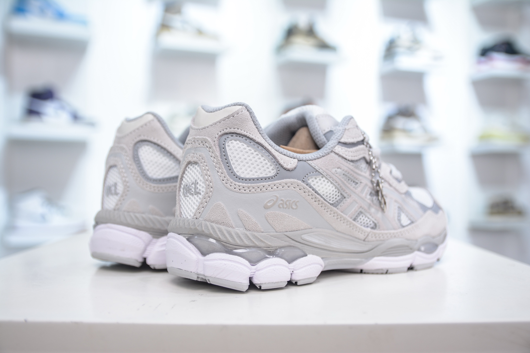 Asics Gel-NYC Sneakers: Retro Style, Breathable Mesh, and Comfortable Fit 6 i1750090090145 9890 0 4