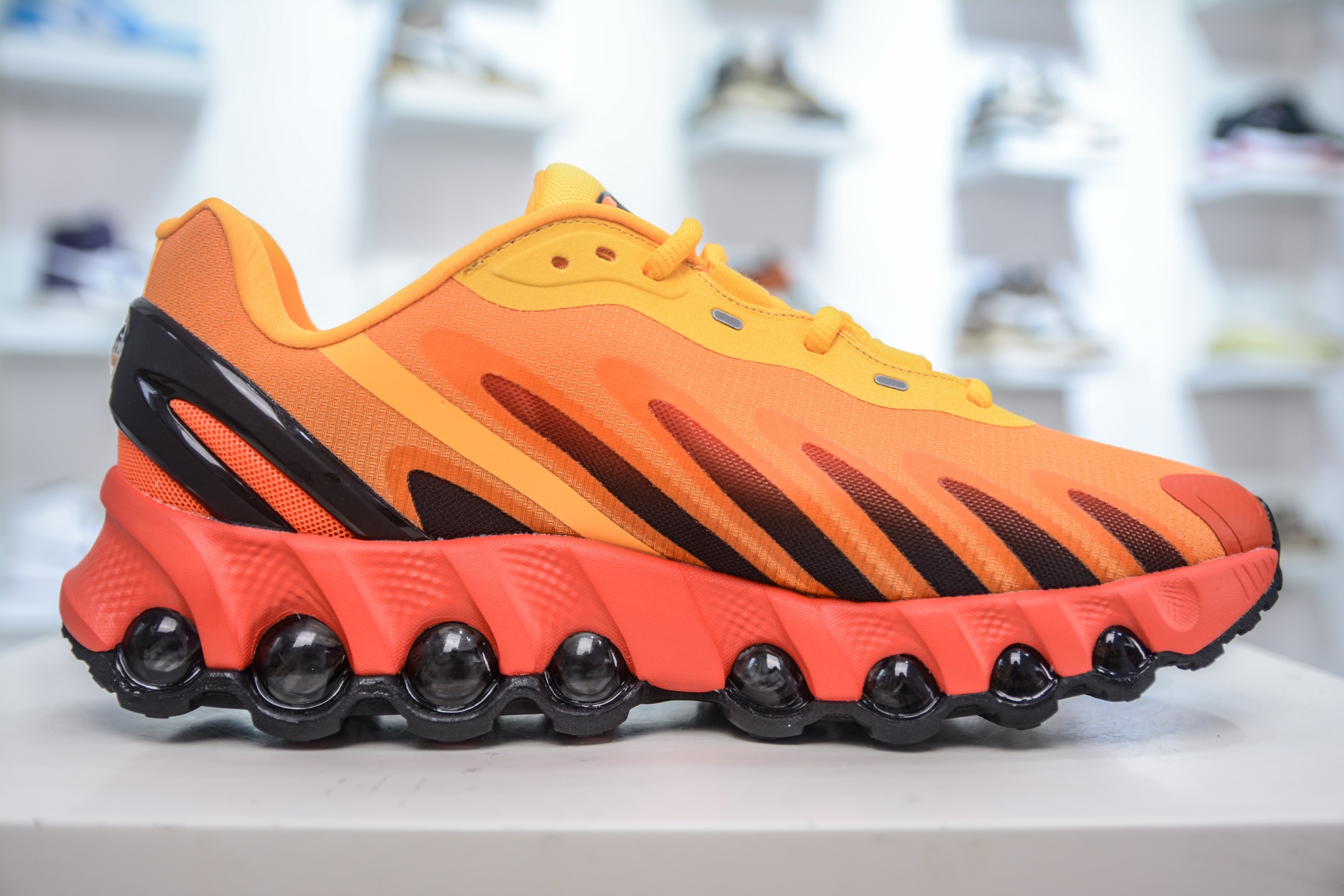 NK Air Max DN8 全掌科技气垫缓震运动跑鞋 HF5509-002