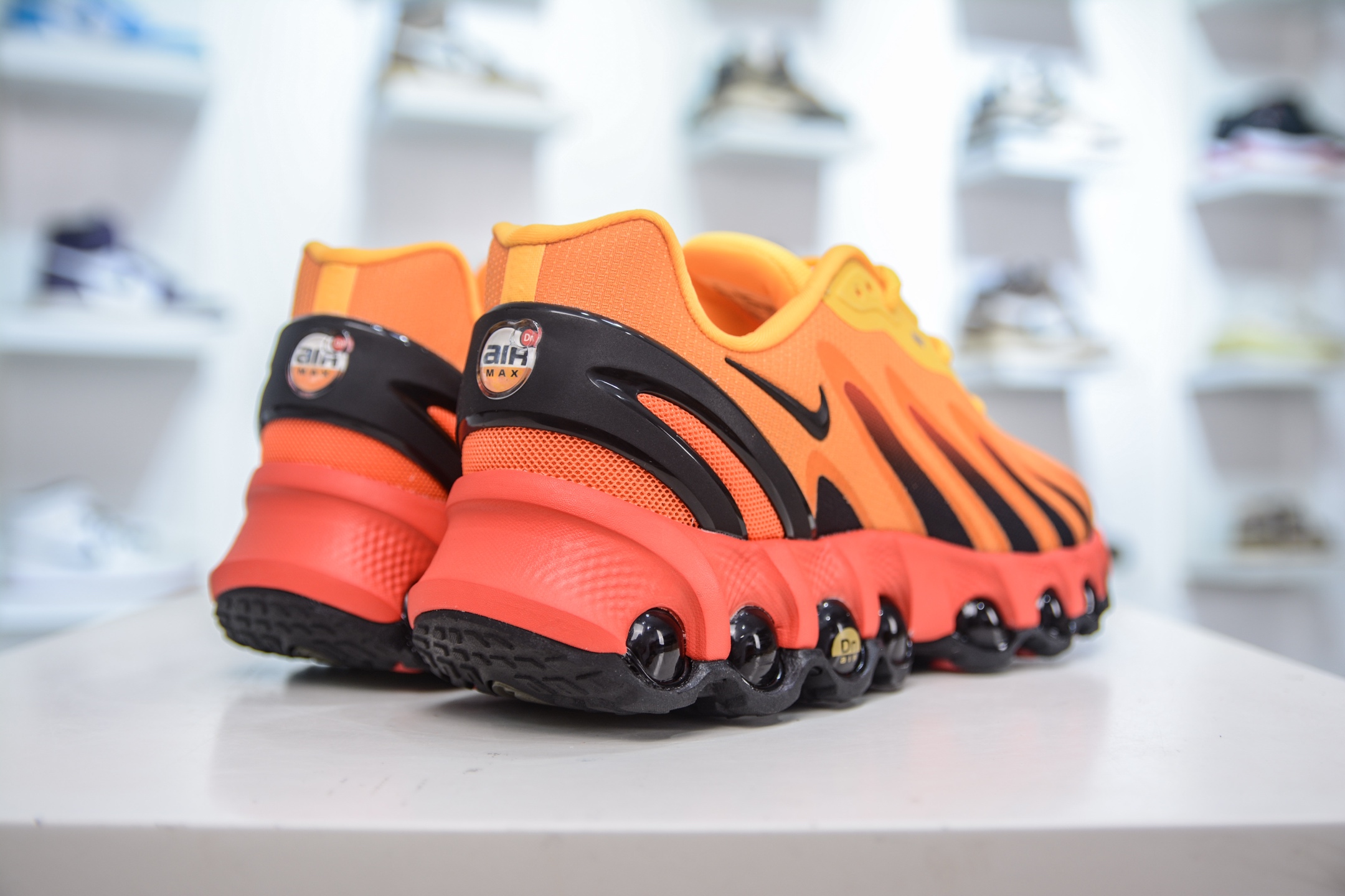 NK Air Max DN8 全掌科技气垫缓震运动跑鞋 HF5509-002