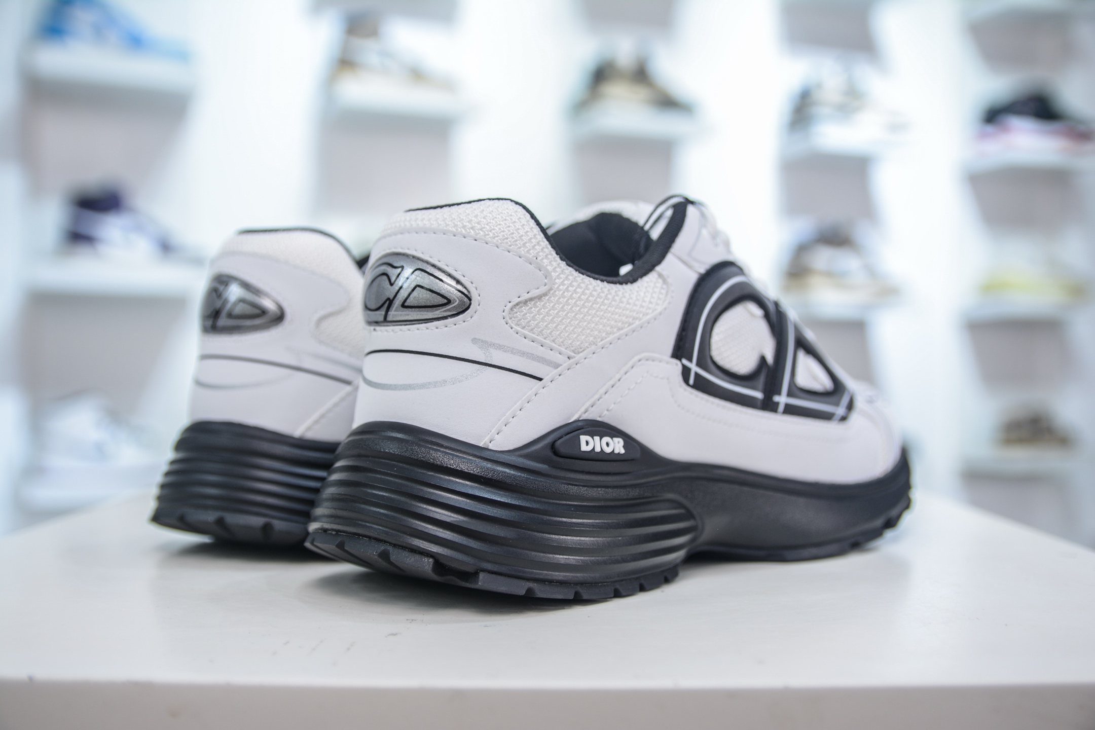 Dior B30 Sneakers White/Black Technical Knit CD30 Reflective Logo 7 i1750090841264 7168 0 5