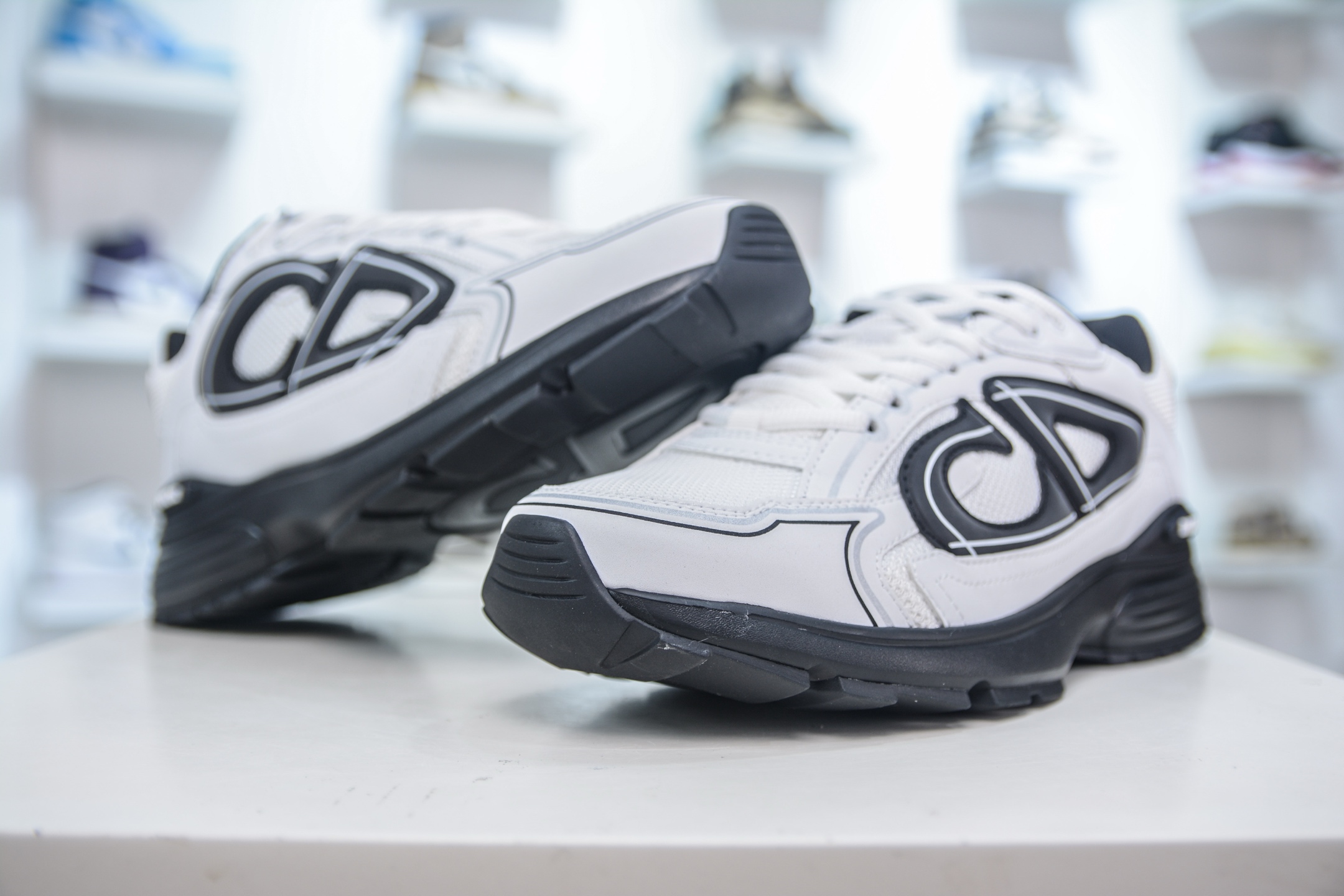 Dior B30 Sneakers White/Black Technical Knit CD30 Reflective Logo 5 i1750090841321 7322 0 3