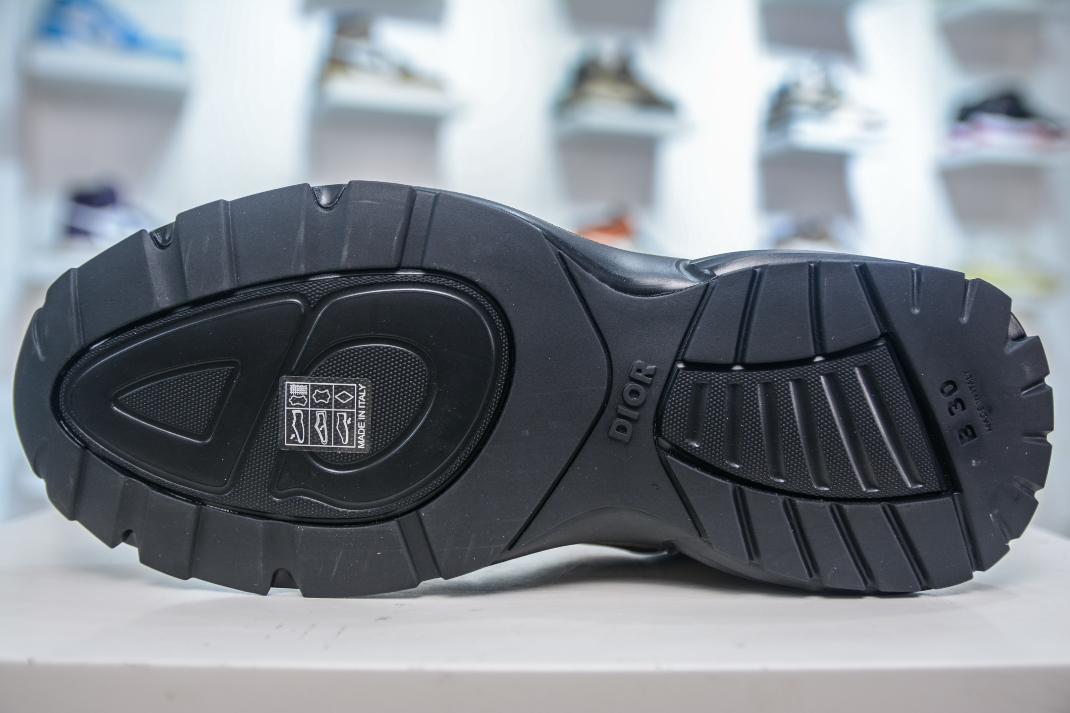 Dior B30 CD Sneakers: Stylish, Comfortable, and High-Quality Replica 6 i1750090917955 3925 0 4