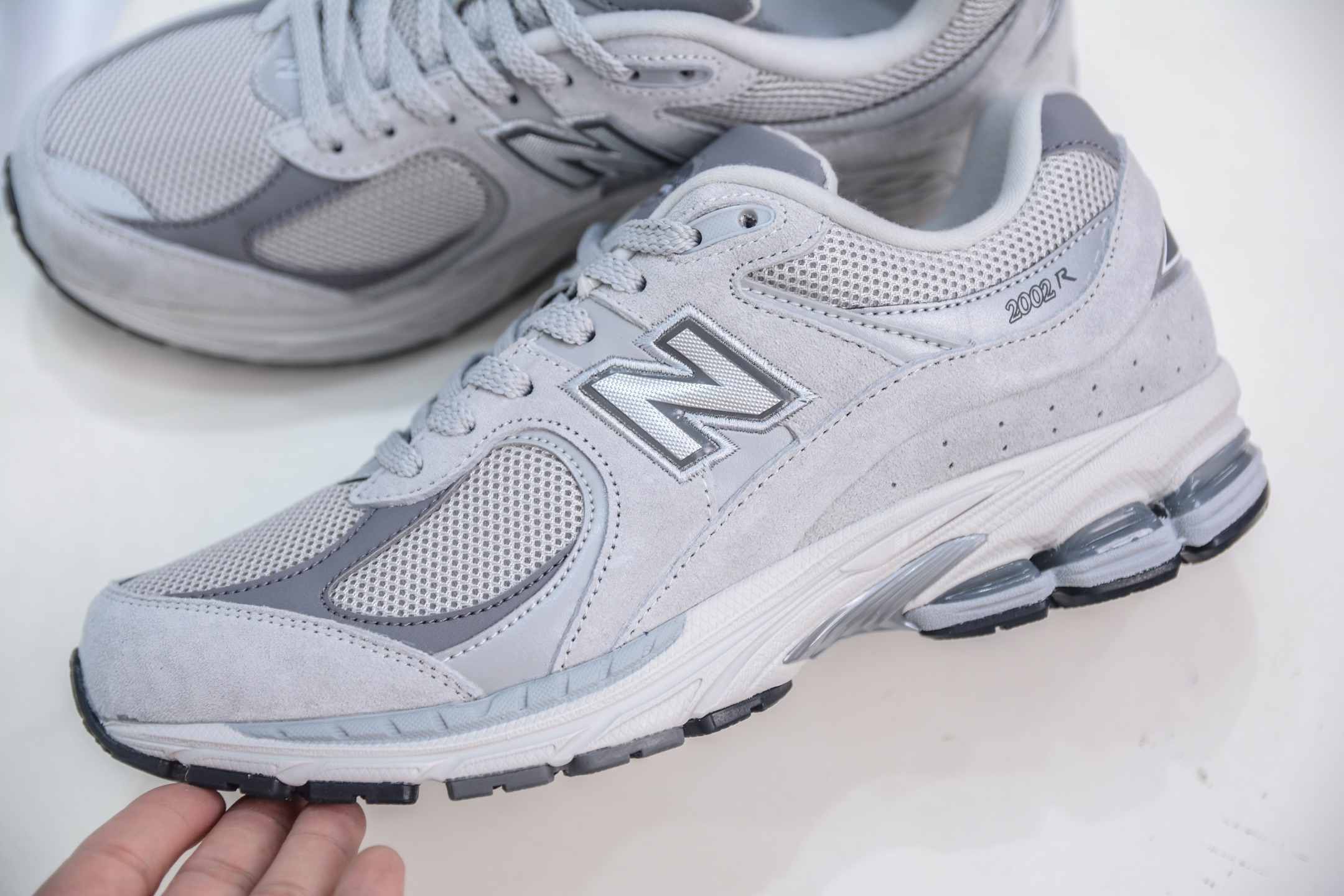New Balance 2002R Retro Running Shoes - Classic Style & Modern Comfort 7 i1750091075411 768 0 6