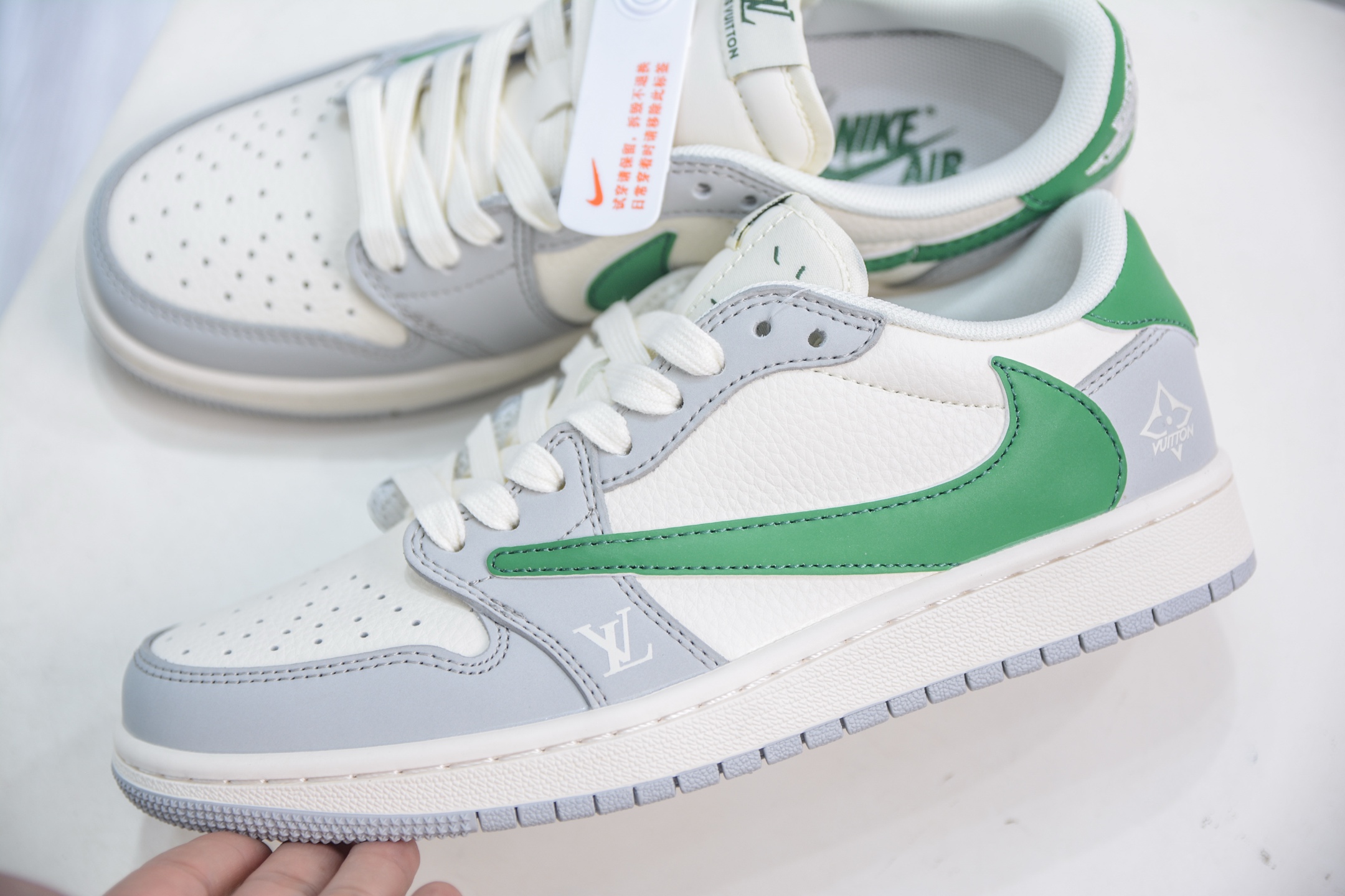 TS x Air Jordan x Louis Vuitton Air Jordan 1 Low - White, Gray & Green 8 i1750173129363 2282 0 6