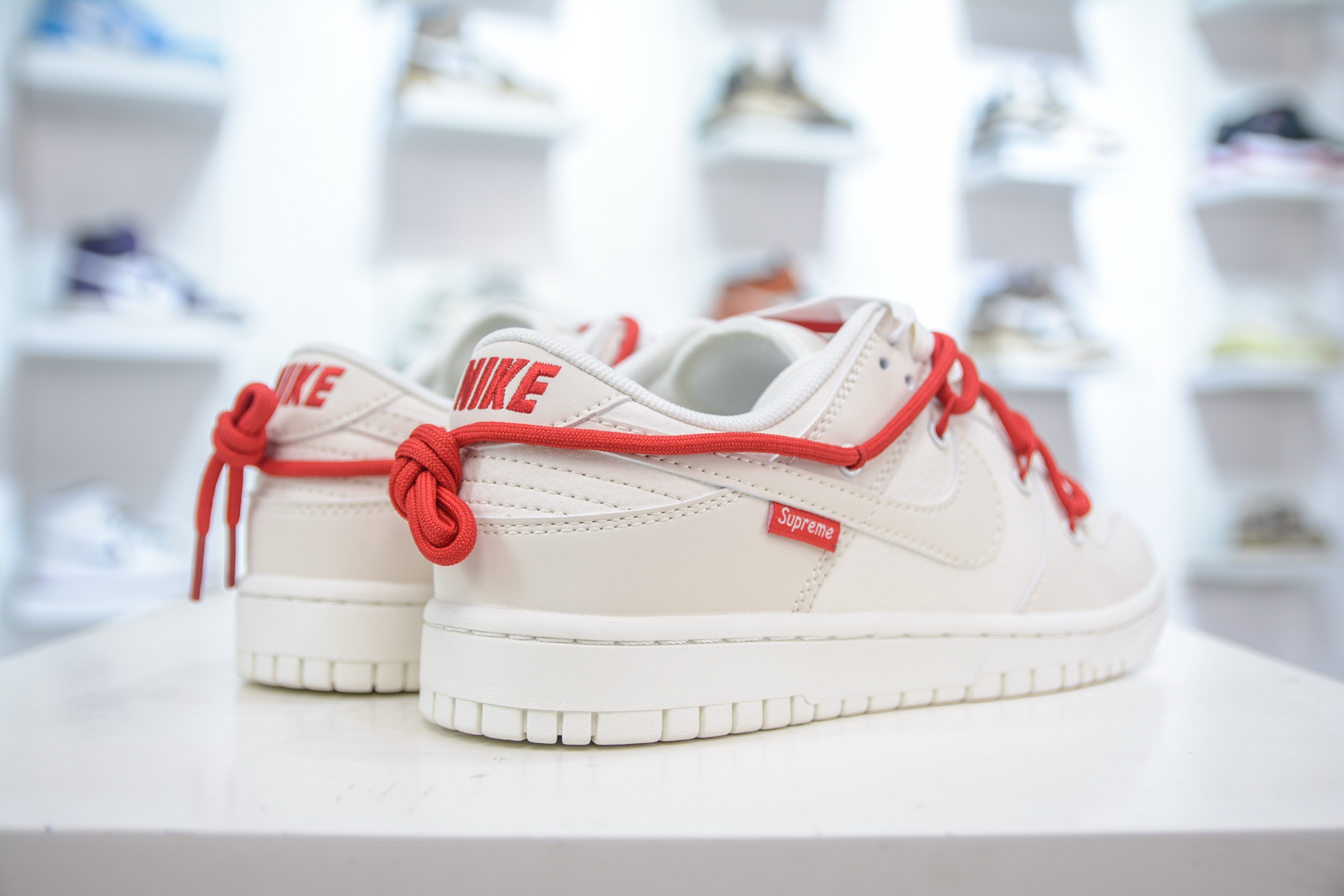 Nike SB Dunk Low x Supreme Collab White/Red, Premium Leather, All Sizes 7 i1750173183337 2714 0 5