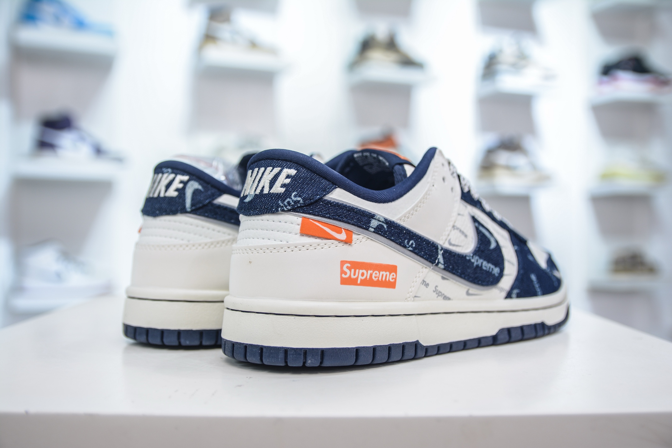 Nike SB Dunk Low x Supreme Collab White Blue Denim Sneakers (Unisex) 7 i1750173231778 9140 0 5