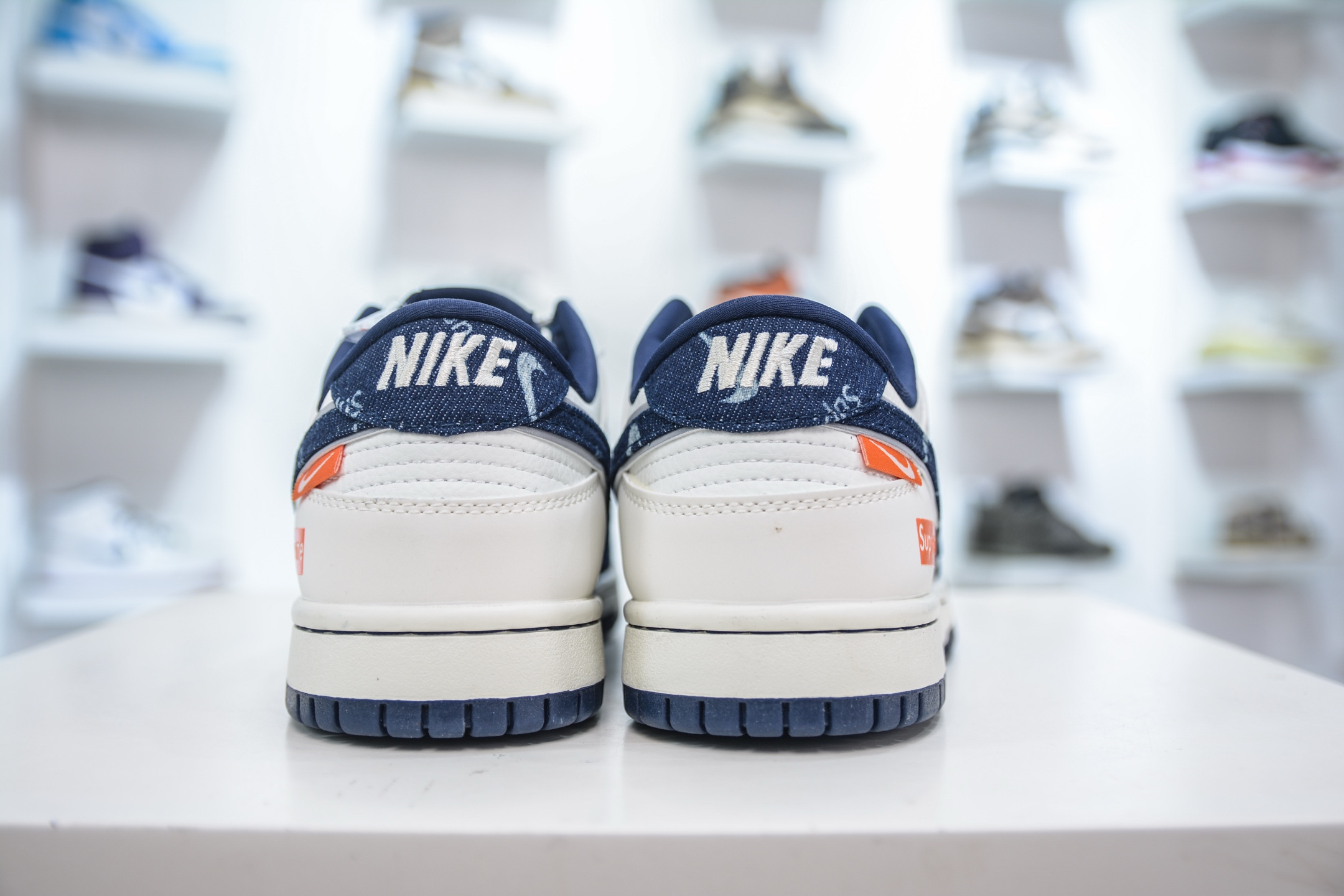 Nike SB Dunk Low x Supreme Collab White Blue Denim Sneakers (Unisex) 3 i1750173233569 725 0 1