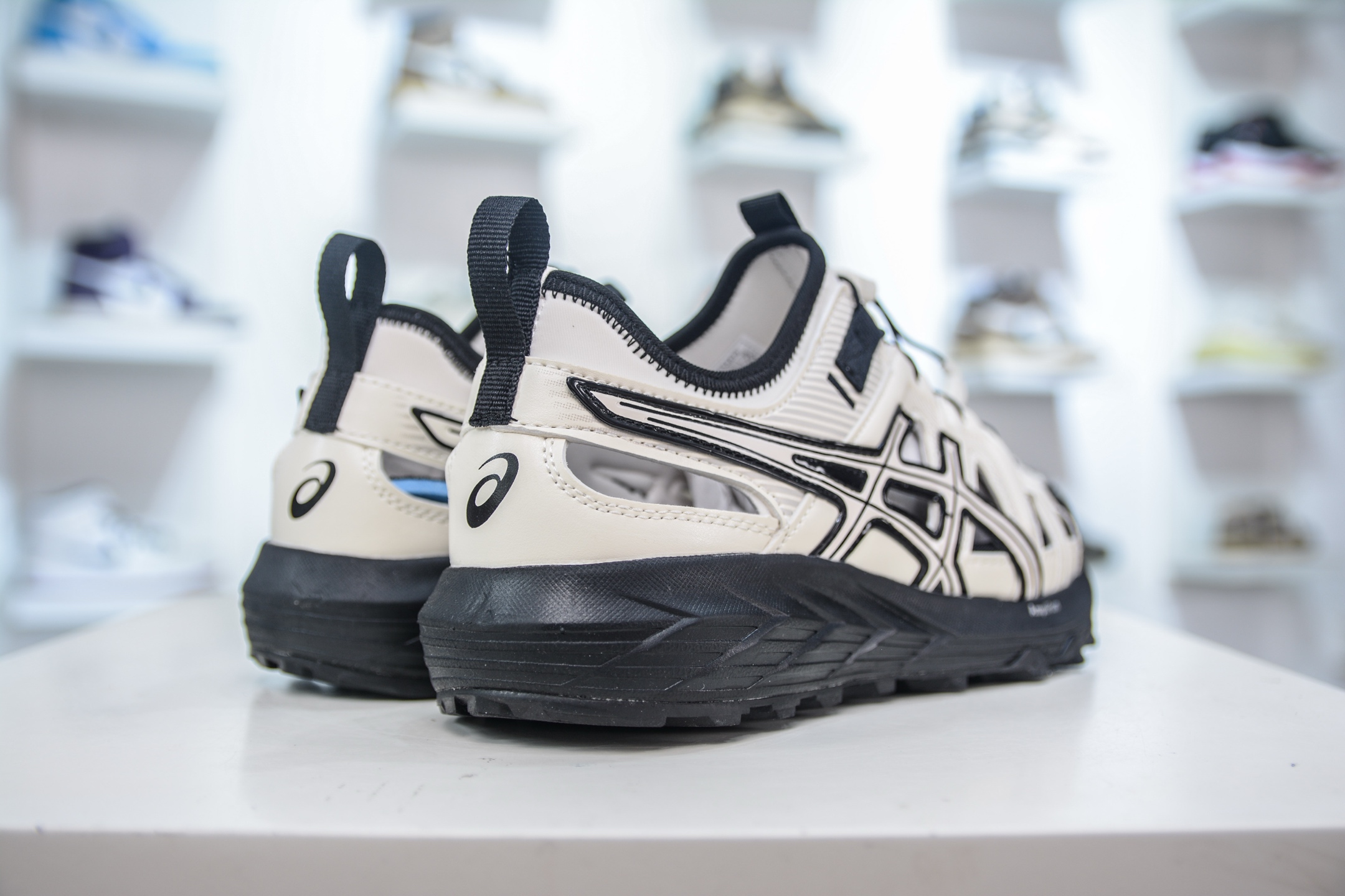 Asics Gel-Sonoma SE Outdoor Sandals - Hiking, Trail, and Water Ready Shoes 6 i1750173369610 6833 0 5