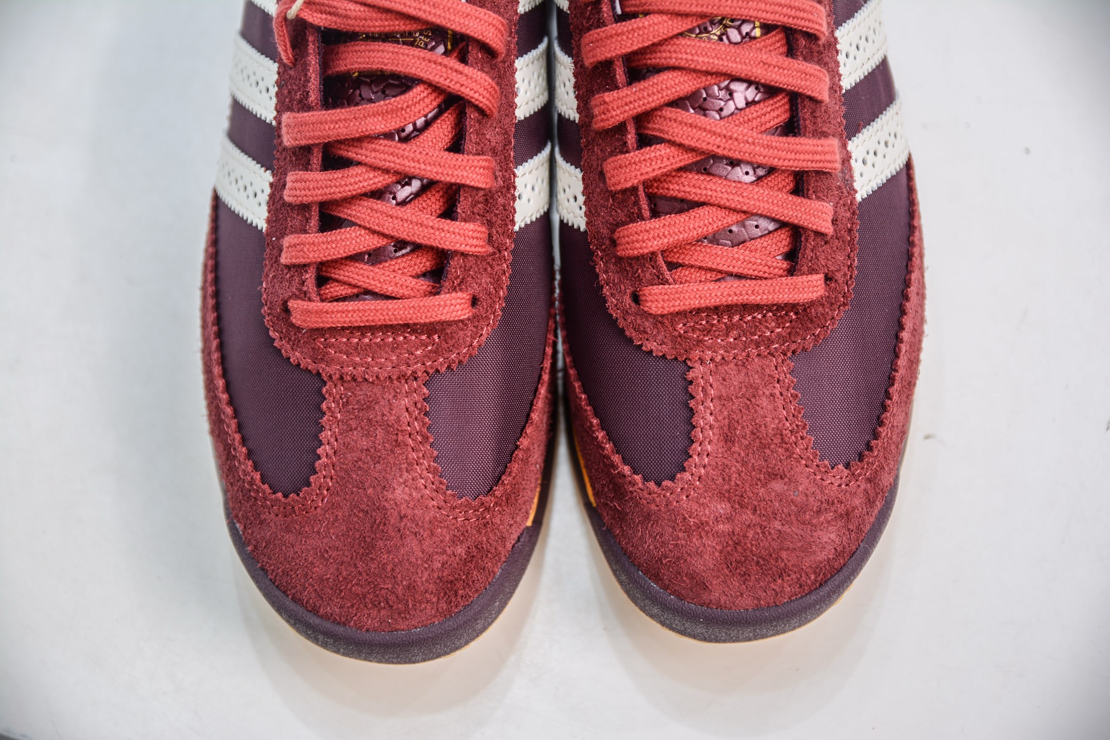 Adidas Originals SL 72 OG: Retro-Inspired Low-Top Sneakers for Everyday Comfort 9 i1750173428167 387 0 8