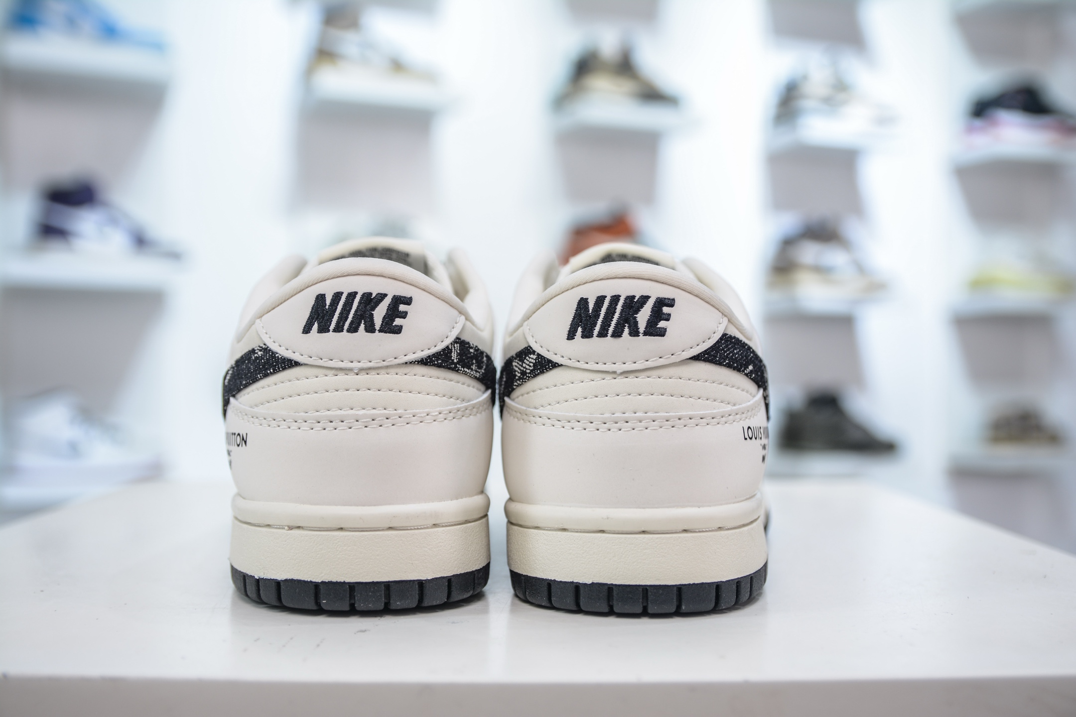 Nike SB Dunk Low x Louis Vuitton White Black Denim Collaboration 3 i1750173593423 9779 0 1