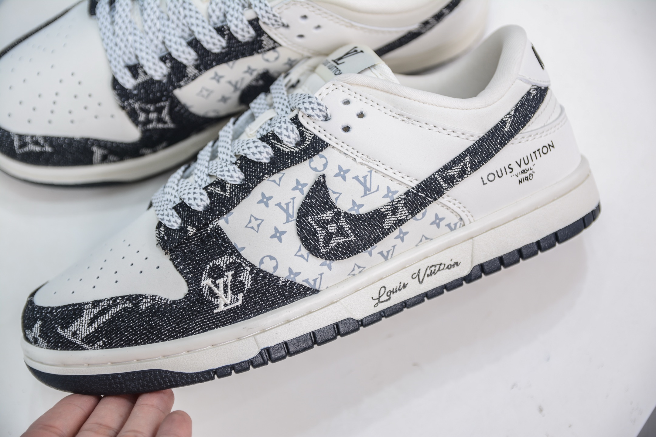 Nike SB Dunk Low x Louis Vuitton White Black Denim Collaboration 8 i1750173593465 5893 0 6