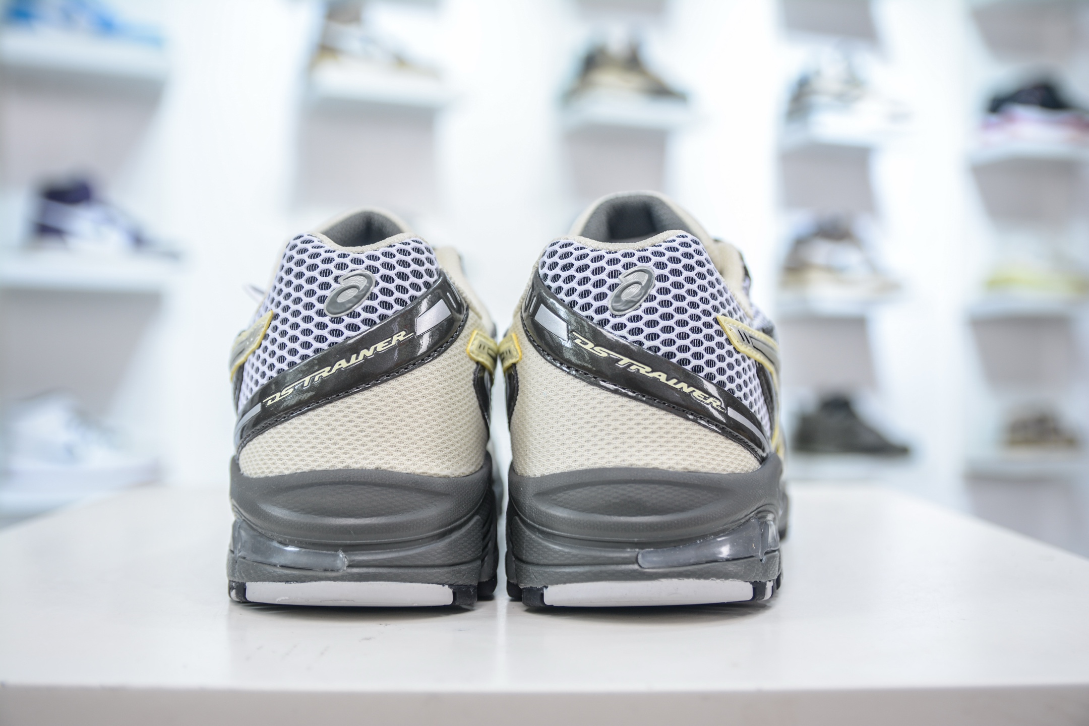 200 Asics Gel-Ds Trainer 14 轻量疾速训练竞速运动跑步鞋 1203A607-002-Chinese UA Cheap High Quatity Brand Clothes Bags handbags Sneakers wholesale wholesaler seller from China Factory suppliers Fashion Clothing Shoes best Quality Beautiful Price 200 Asics Gel-Ds Trainer 14 轻量疾速训练竞速运动跑步鞋 1203A607-002