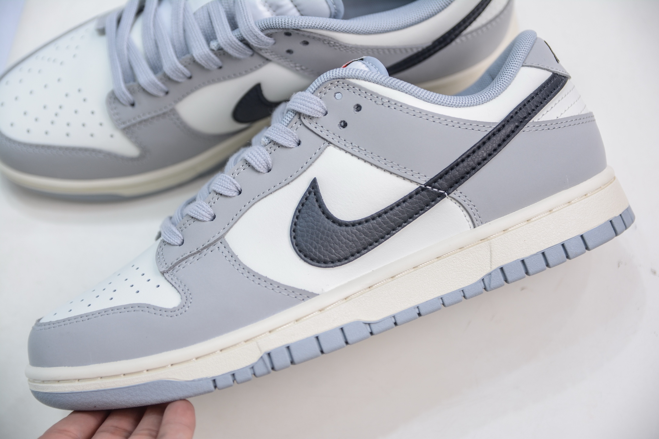 Nike SB Dunk Low 'Carbon Black Grey' Original Leather Great Value Shoes 8 i1750173746970 7376 0 6