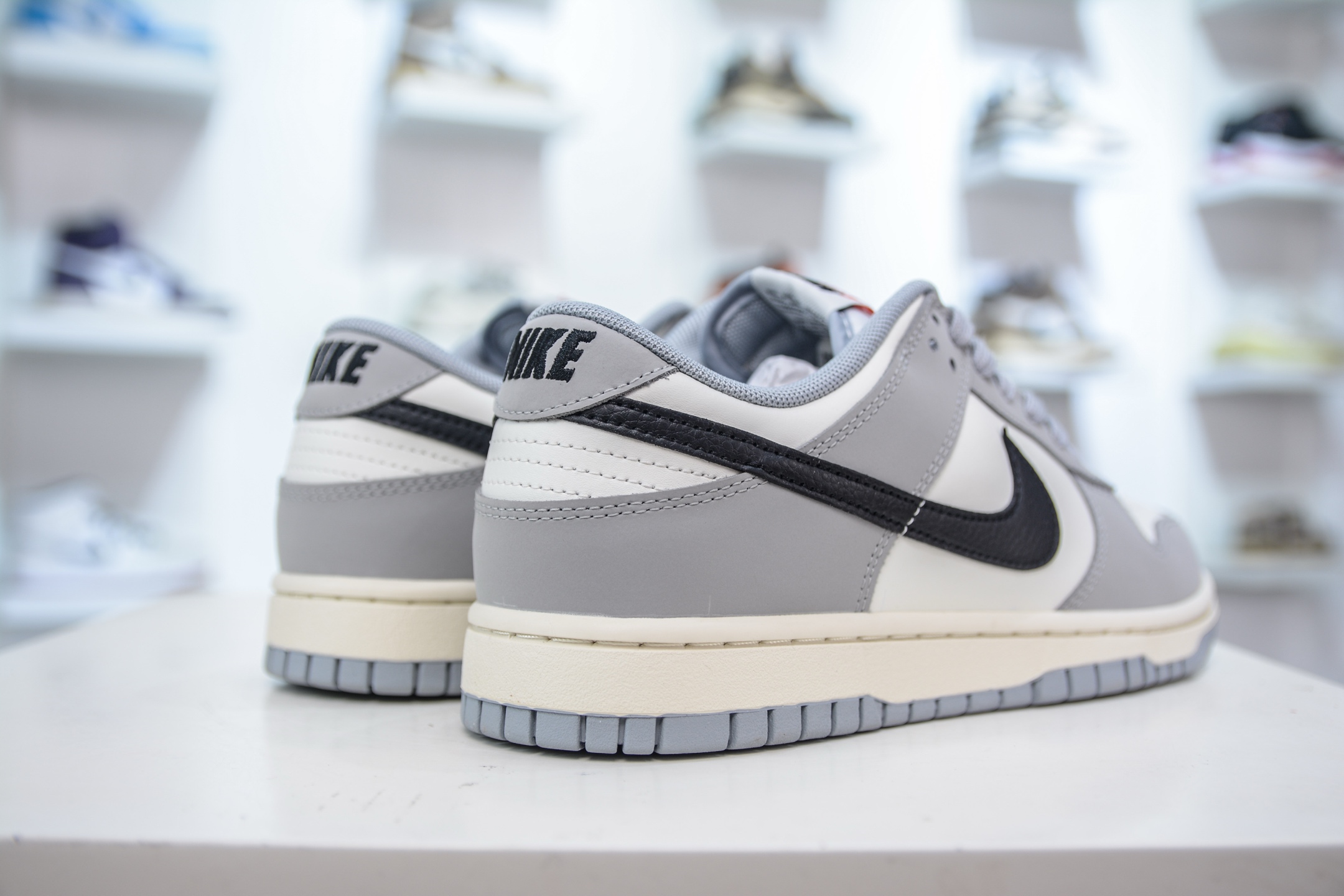 Nike SB Dunk Low 'Carbon Black Grey' Original Leather Great Value Shoes 7 i1750173748452 847 0 5
