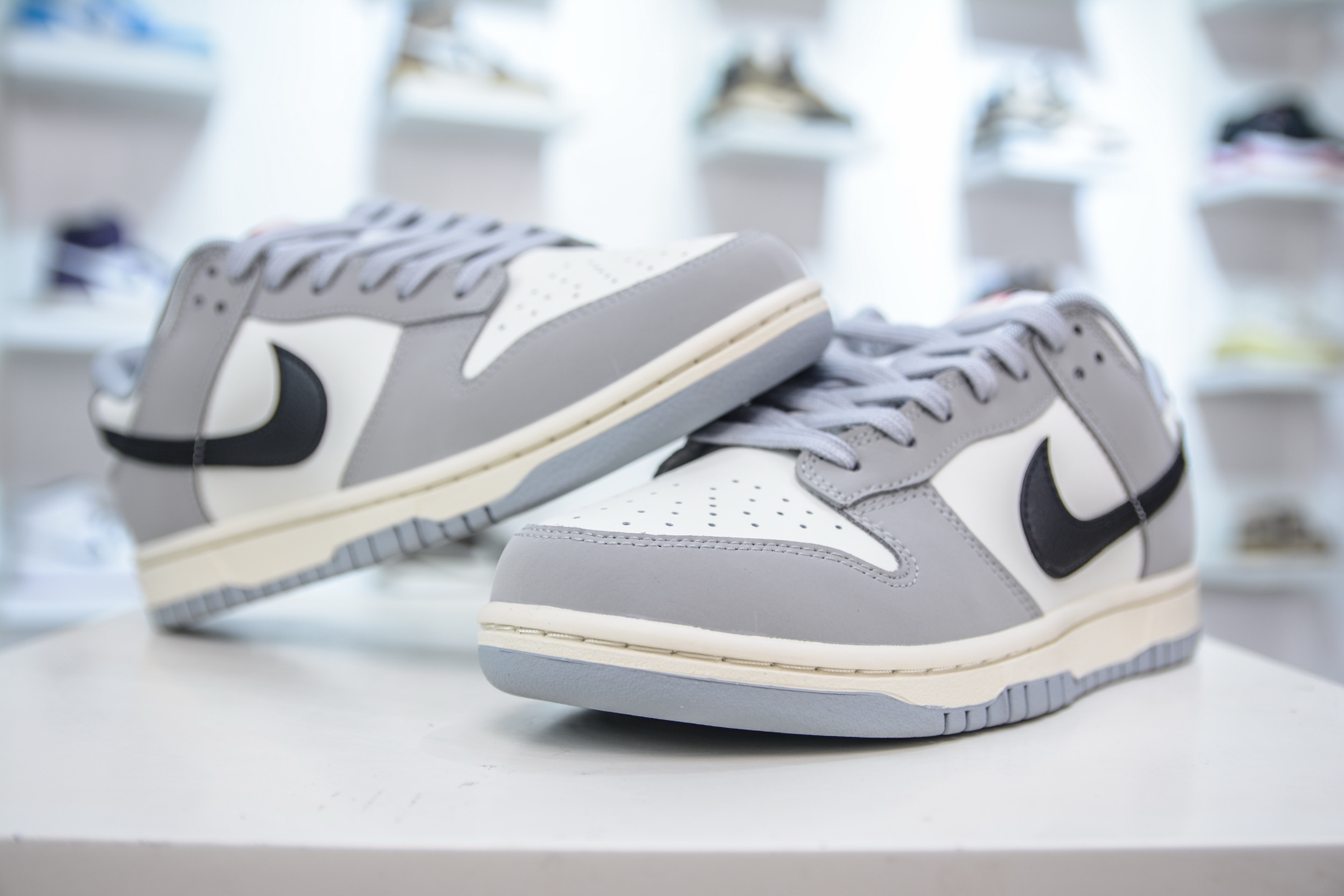 Nike SB Dunk Low 'Carbon Black Grey' Original Leather Great Value Shoes 5 i1750173748470 1760 0 3