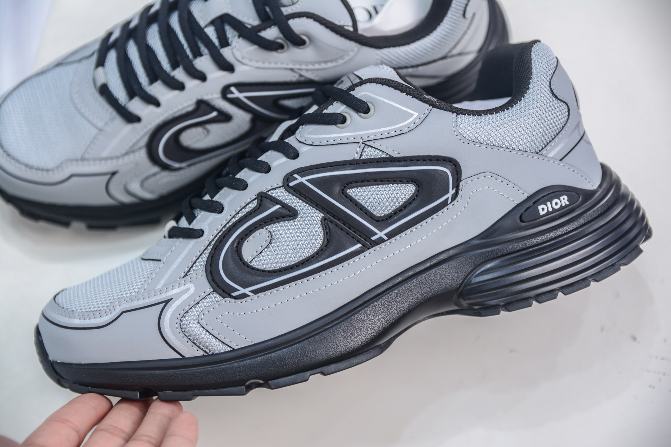Dior B30 Sneakers: Gray Mesh and Technical Fabric with CD30 Reflective Signature 7 i1750174028492 6232 0 6