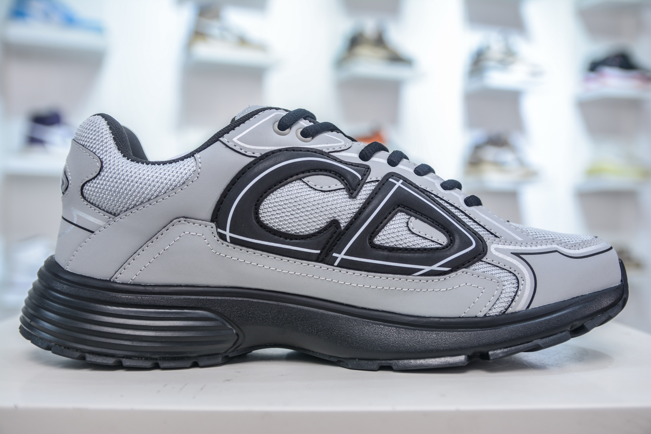 Dior B30 Sneakers: Gray Mesh and Technical Fabric with CD30 Reflective Signature 3 i1750174028502 2789 0 2