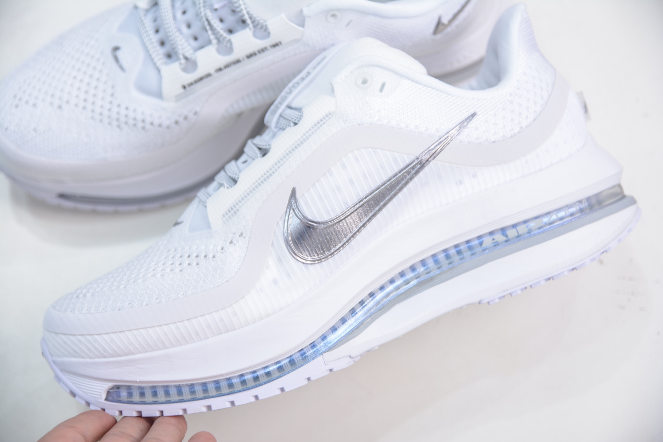 Nike Air Zoom Pegasus Premium Running Shoes - Full-Length Air Cushion 7 i1750174845008 2995 0 6
