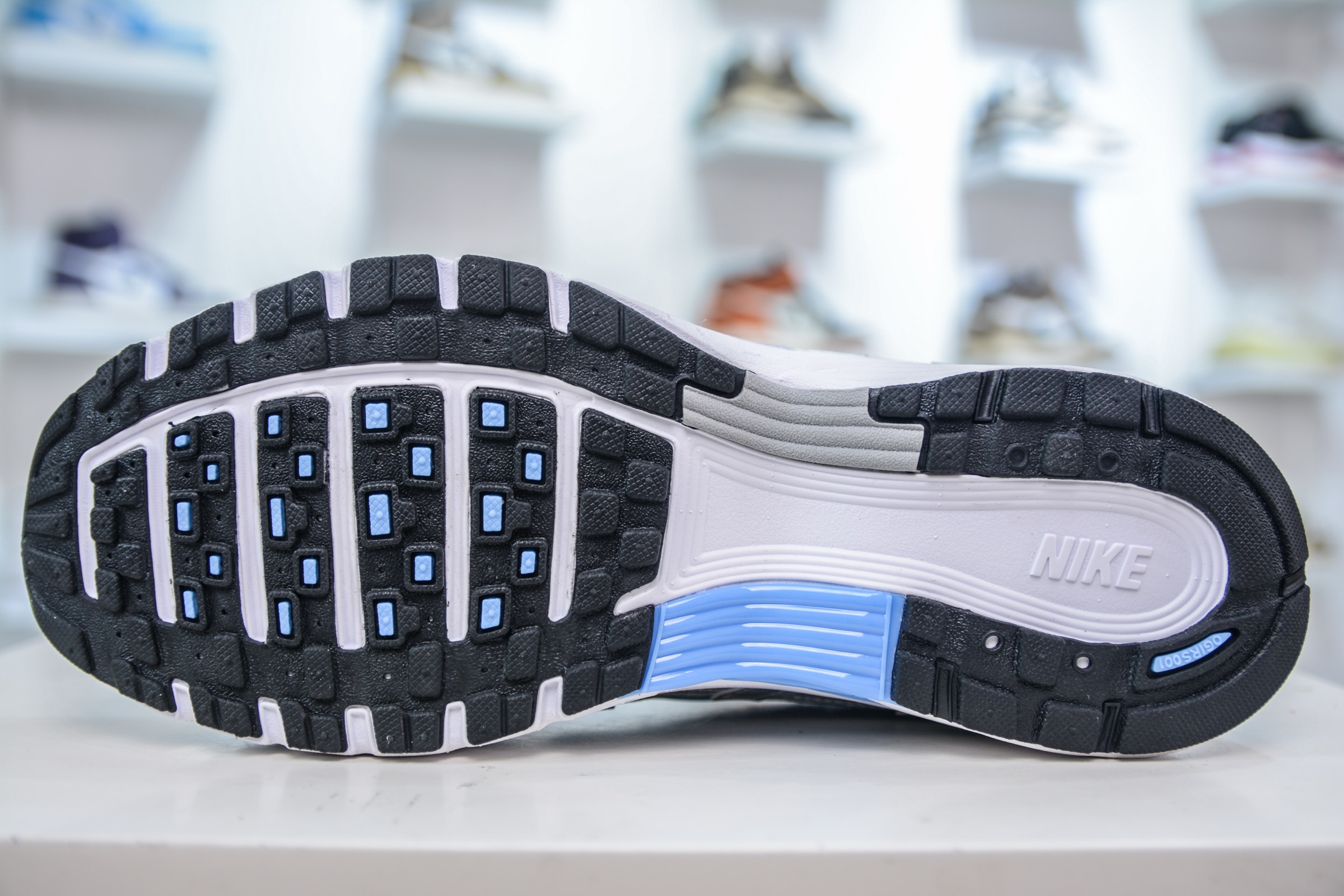 Nike P-6000 Retro Running Shoes - Silver/Blue Comfort Sneakers CD6404-025 6 i1750175098143 2540 0 4