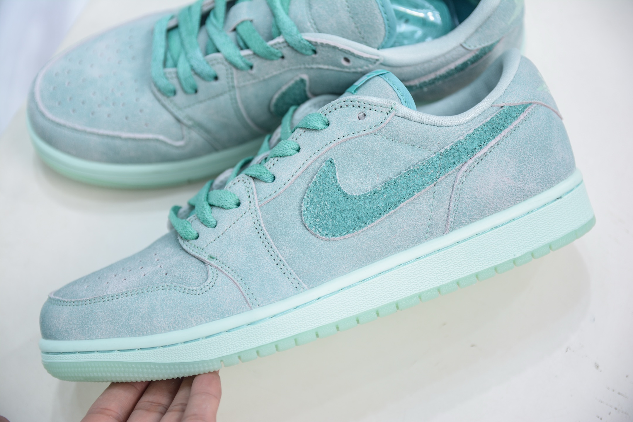 Air Jordan 1 Low 薄荷绿 AJ1乔1低帮休闲板鞋 HQ8111-300-莆田鞋,莆田鞋货源,高仿鞋,高仿鞋货源,安福档口,莆田高仿鞋,莆田鞋批发,高仿鞋批发,莆田高仿运动鞋,高仿运动鞋,莆田运动鞋 Air Jordan 1 Low 薄荷绿 AJ1乔1低帮休闲板鞋 HQ8111-300