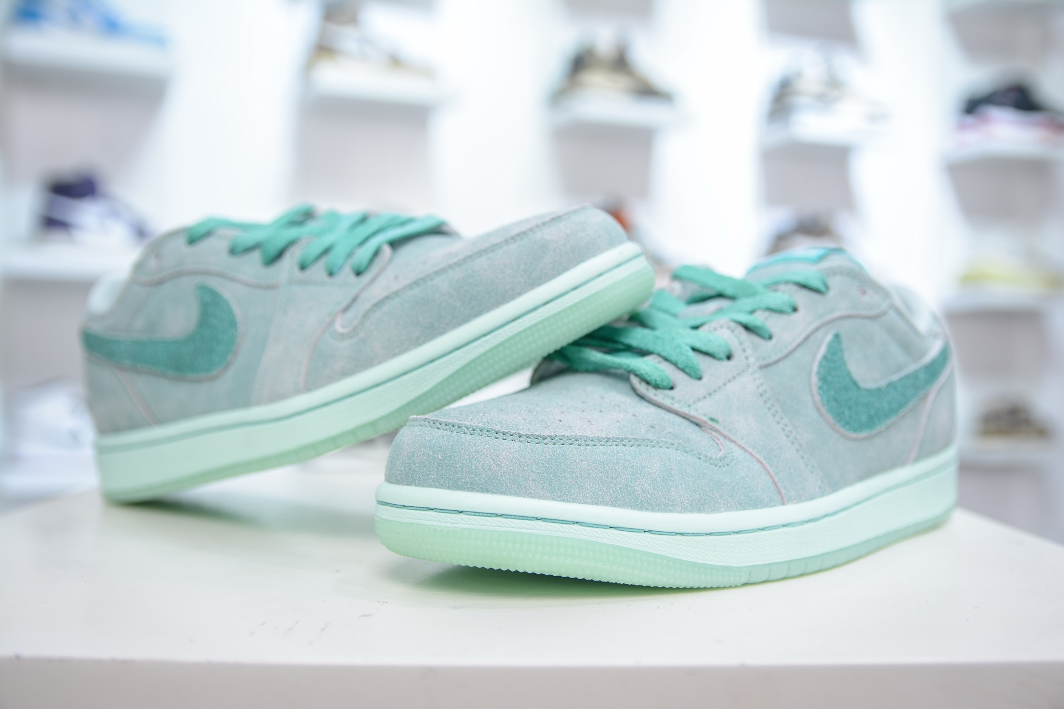 Air Jordan 1 Low 薄荷绿 AJ1乔1低帮休闲板鞋 HQ8111-300-莆田鞋,莆田鞋货源,高仿鞋,高仿鞋货源,安福档口,莆田高仿鞋,莆田鞋批发,高仿鞋批发,莆田高仿运动鞋,高仿运动鞋,莆田运动鞋 Air Jordan 1 Low 薄荷绿 AJ1乔1低帮休闲板鞋 HQ8111-300