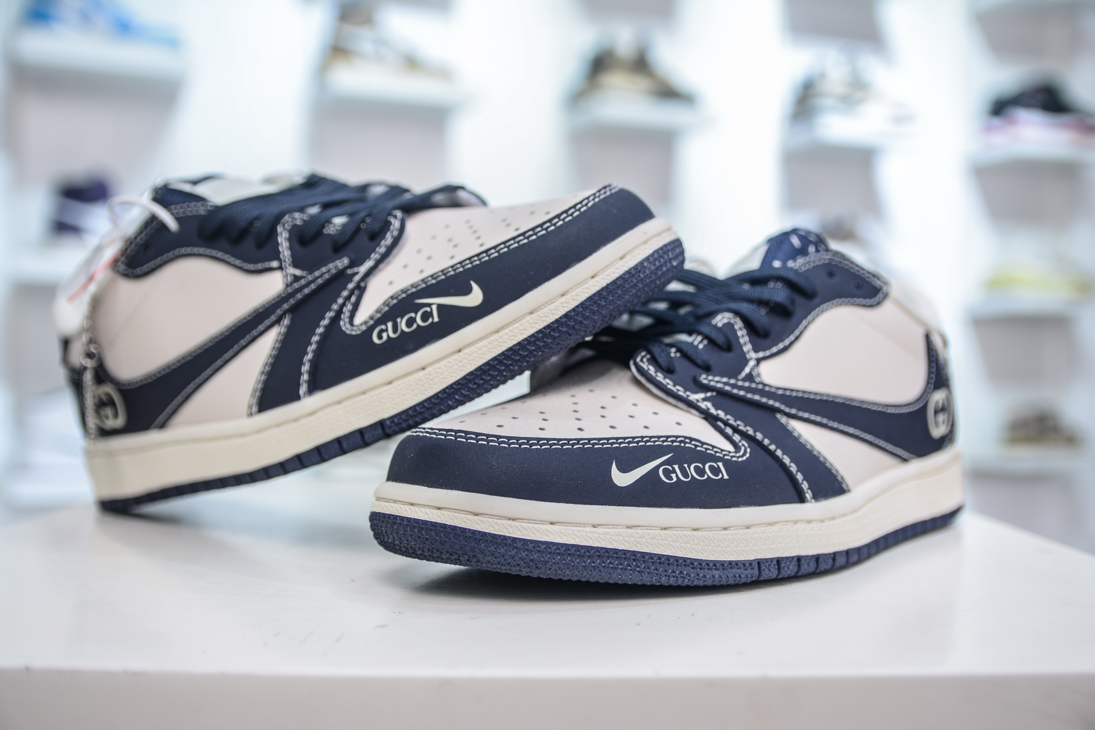 TS x Air Jordan x Gucci Air Jordan 1 Low - White/Black Custom Sneakers 5 i1750277406954 5260 0 3