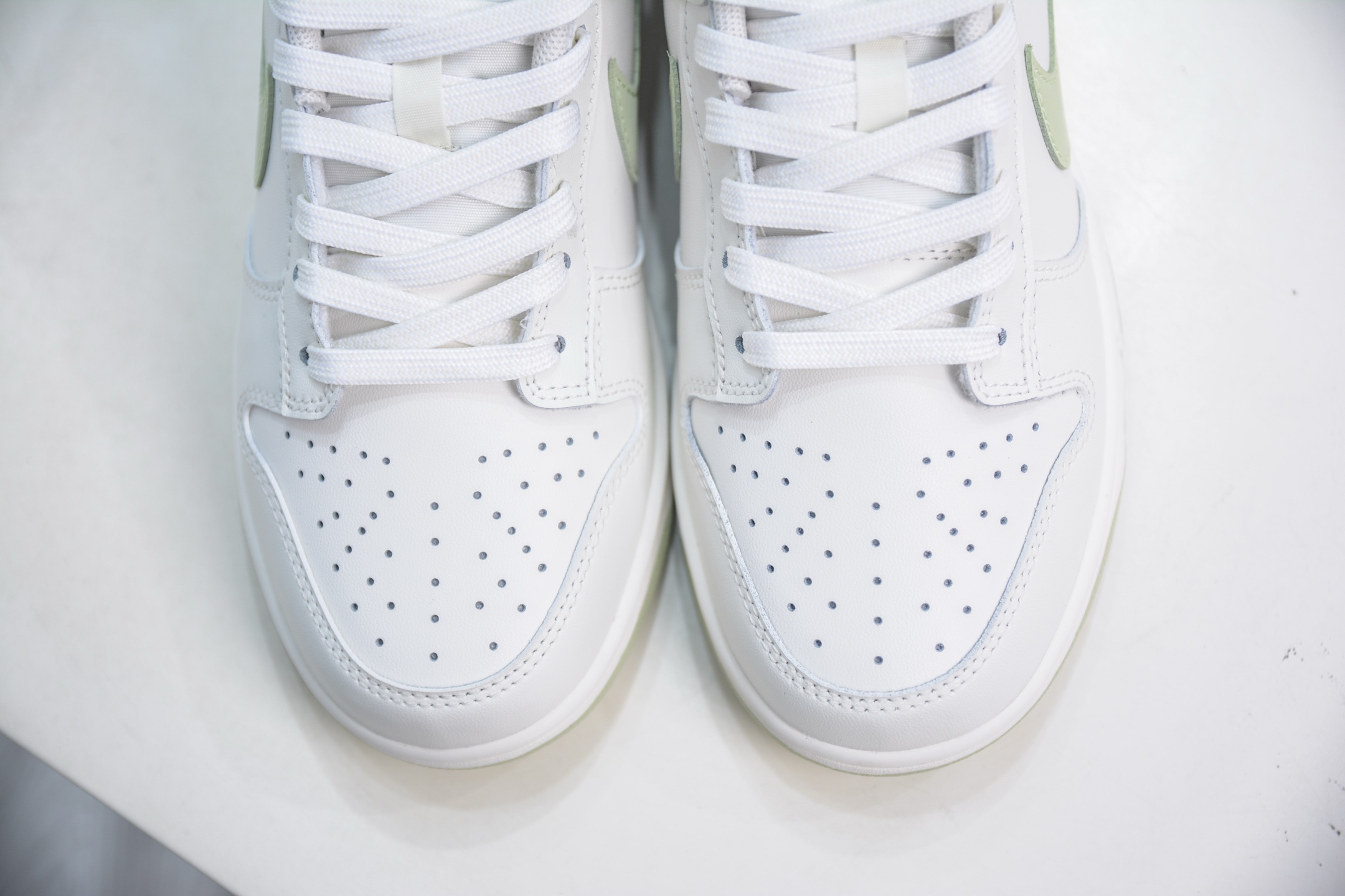 Nike Dunk Low 'Spring Letter' - Almond Milk/Light Green - Breathable 10 i1750277473493 1979 0 8