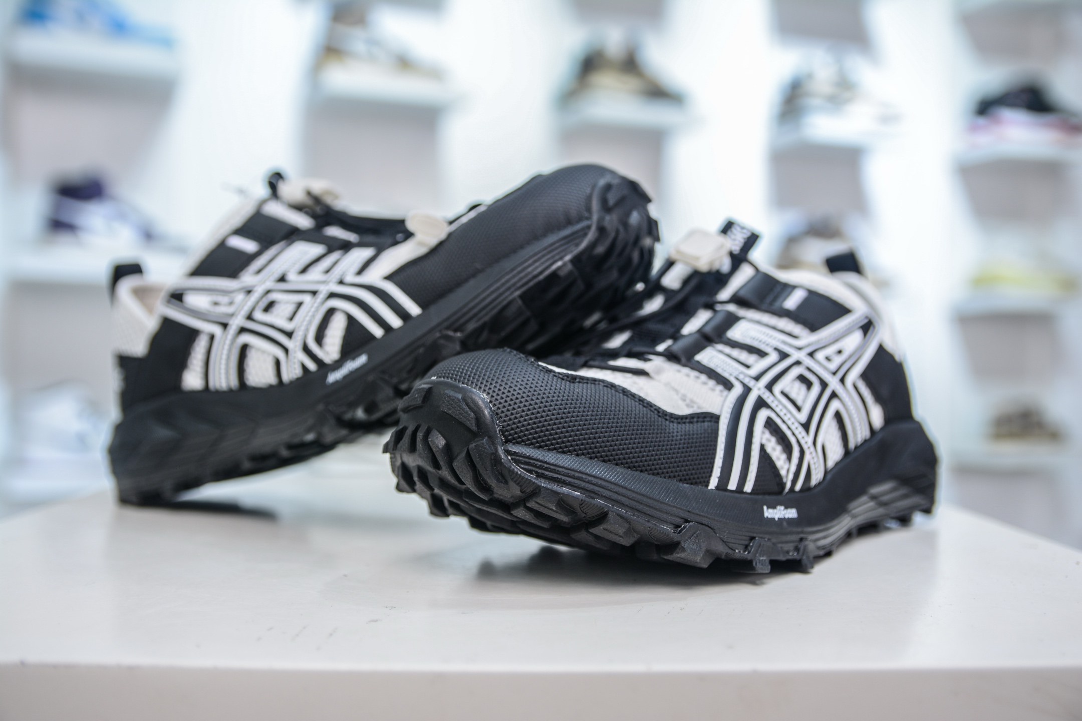Asics Gel-Sonoma SE: Outdoor Trail, Hiking, and Water Shoes - Black/White 4 i1750277630755 8407 0 3