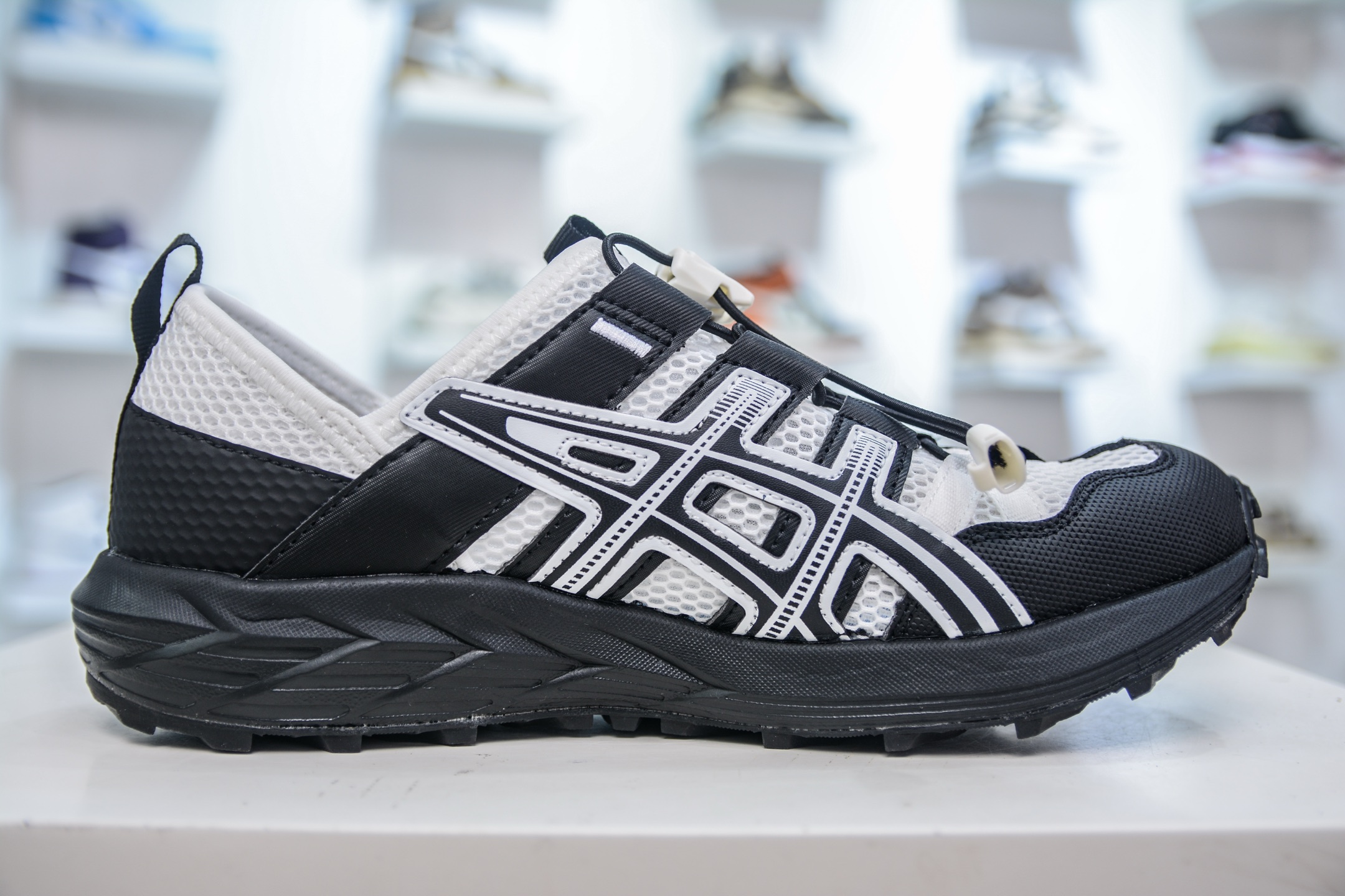 Asics Gel-Sonoma SE: Outdoor Trail, Hiking, and Water Shoes - Black/White 3 i1750277630796 7461 0 2