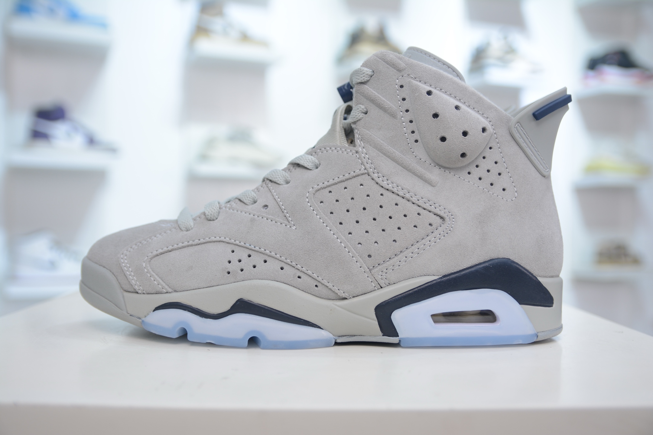 Nike Air Jordan 6 Retro Georgetown: Premium Comfort & Timeless Style 2 i1750279000625 884 0 0