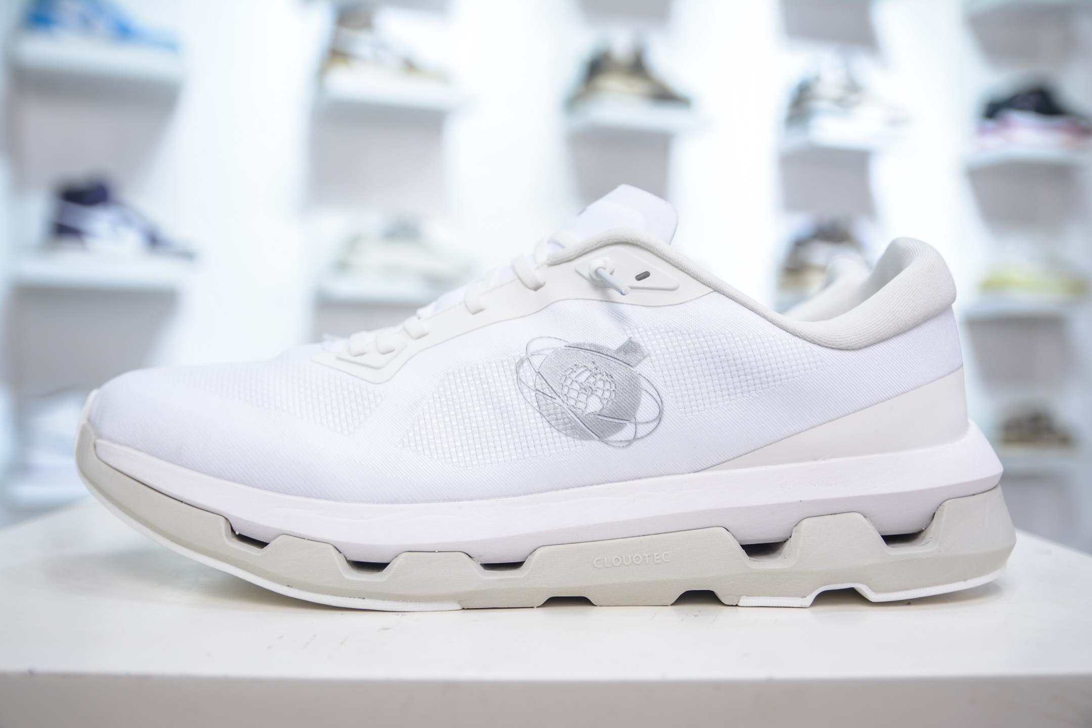 KITH x On Cloudzone White Running Shoes - Comfortable, Durable, and Stylish 1 i1750279148589 8463 0 0