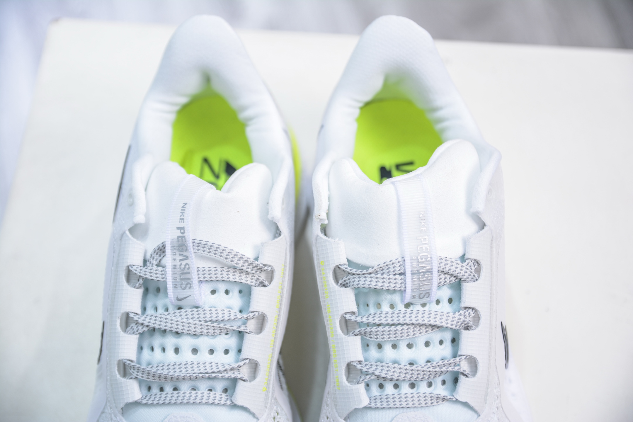 Nike Air Zoom Pegasus Premium Running Shoes - Full-Length Air Cushioning 9 i1750279666710 2123 0 7